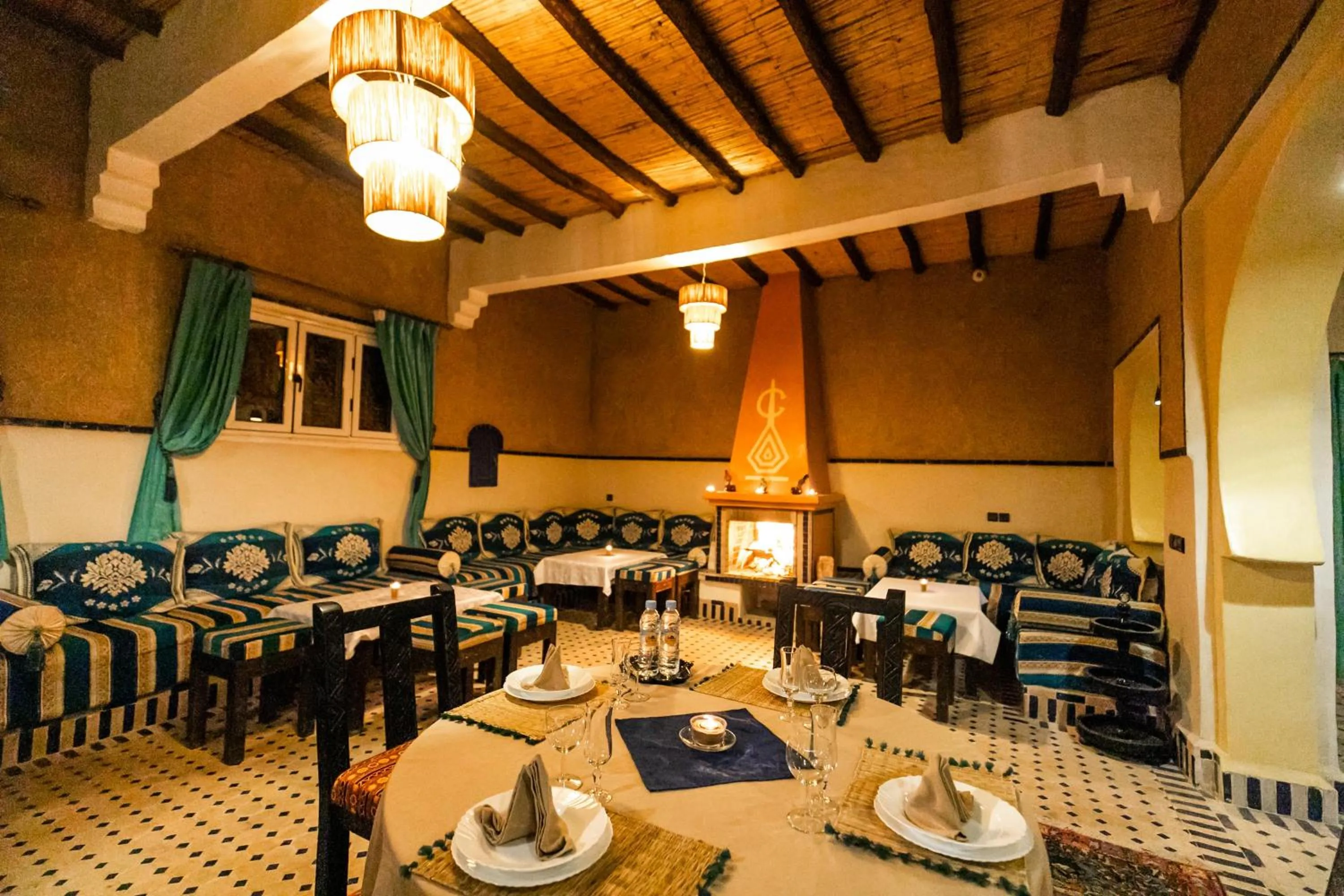 Restaurant/places to eat in Ksar Bicha