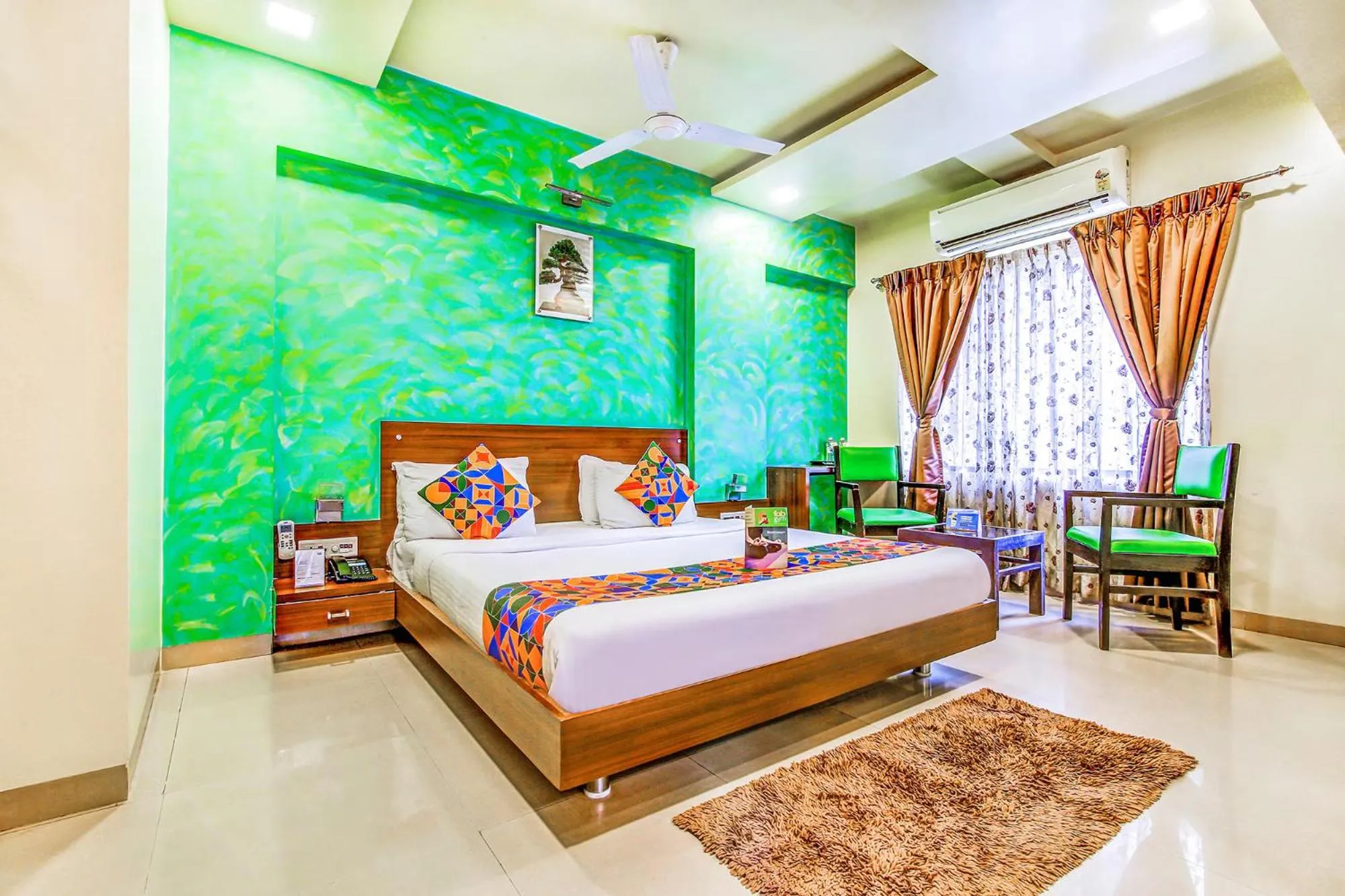 Bed in FabHotel Ranjanas - Nr humkar Chowk