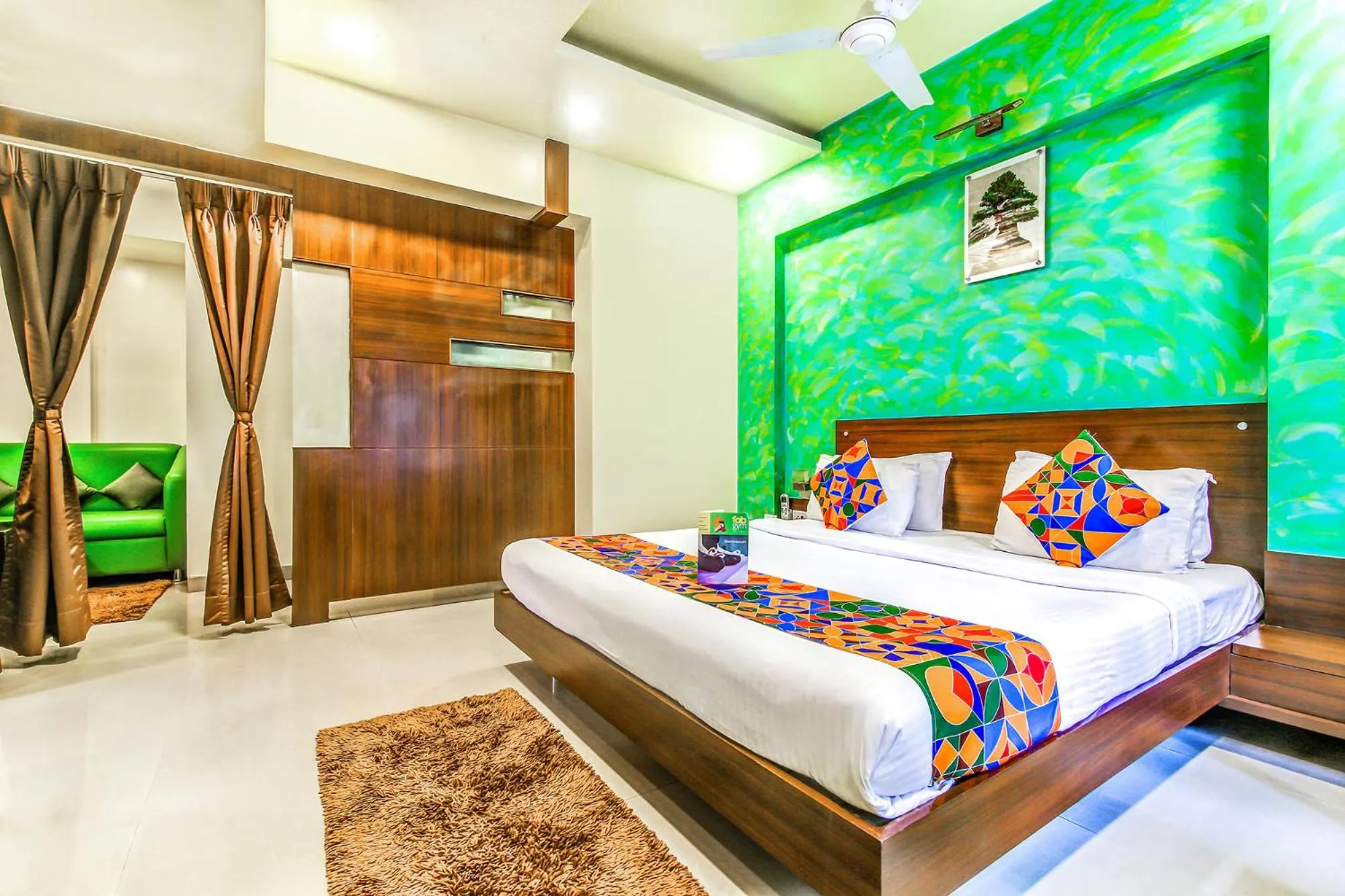 Bed in FabHotel Ranjanas - Nr humkar Chowk