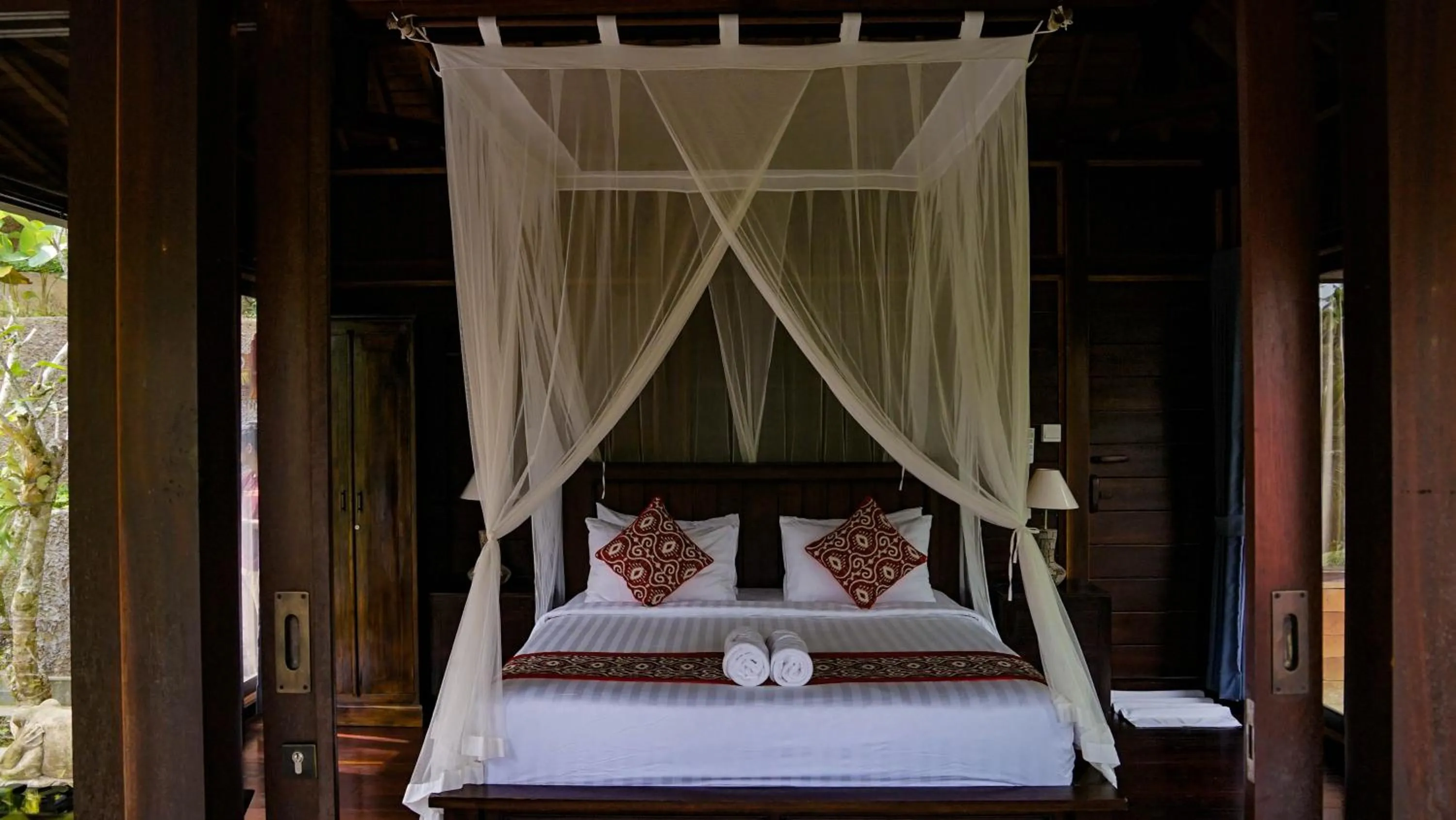 Bed in Sebatu Tulen Villa