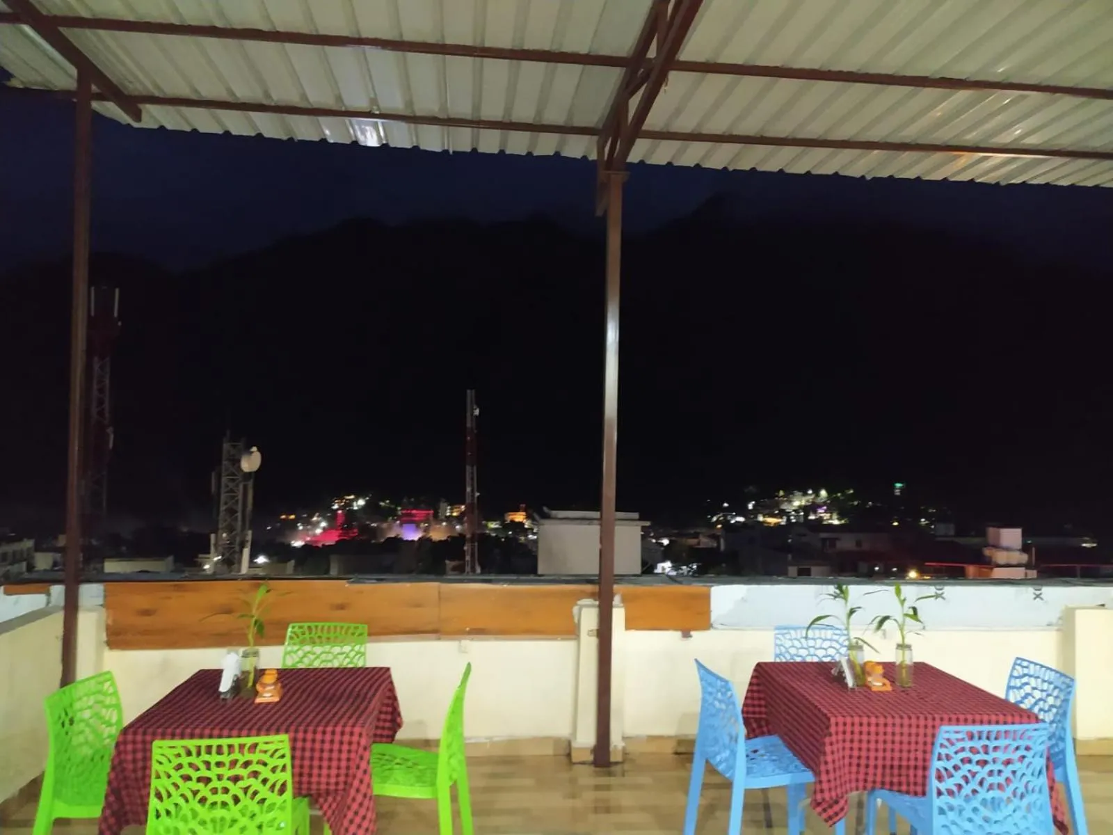 Property building in Hotel The Shivaay - Delight Inn Rishikesh