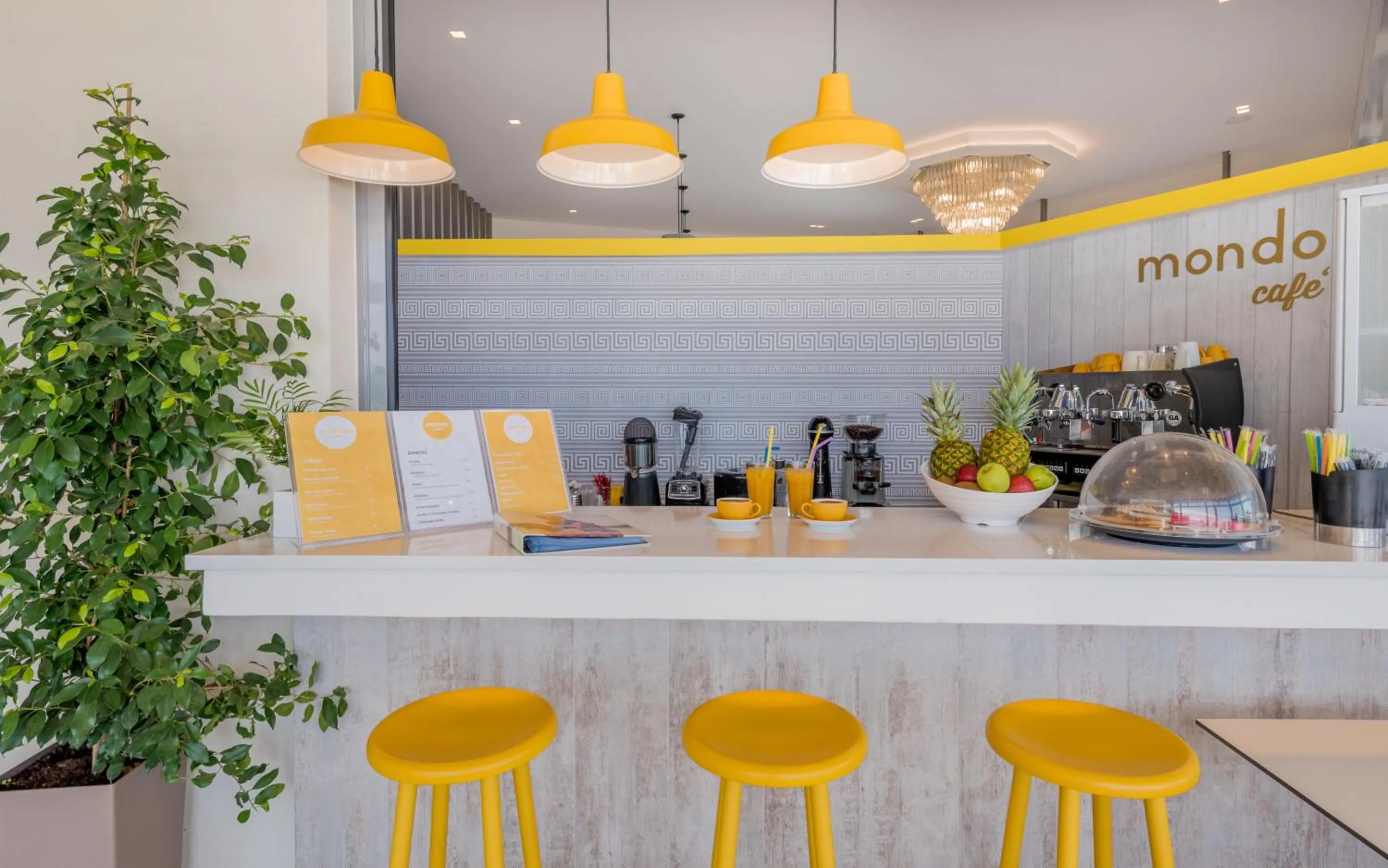 Lounge or bar in Tsilivi Beach Hotel Zakynthos