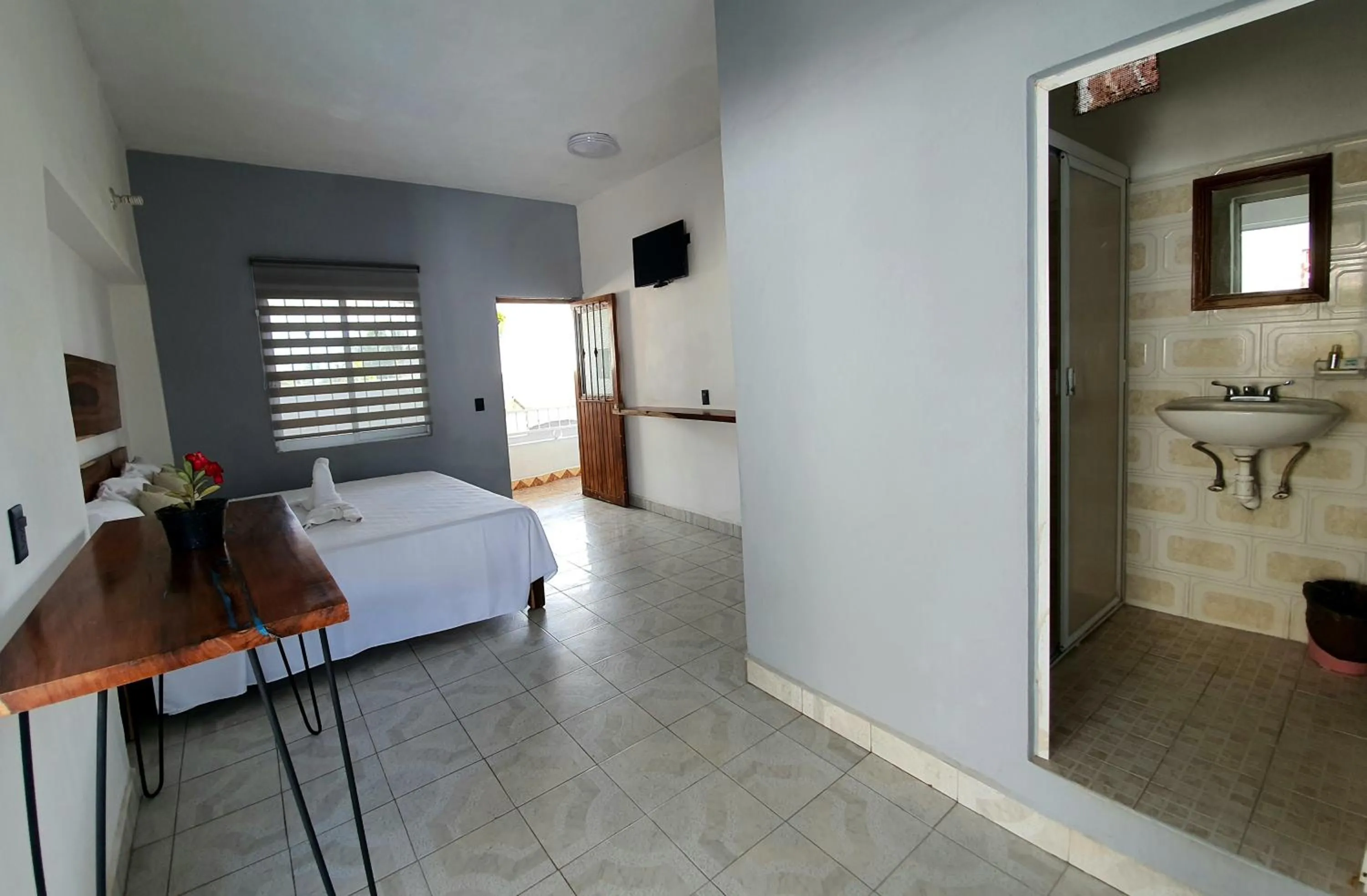 Photo of the whole room, Bed in HOTEL OLAS ALTAS BUCERIAS