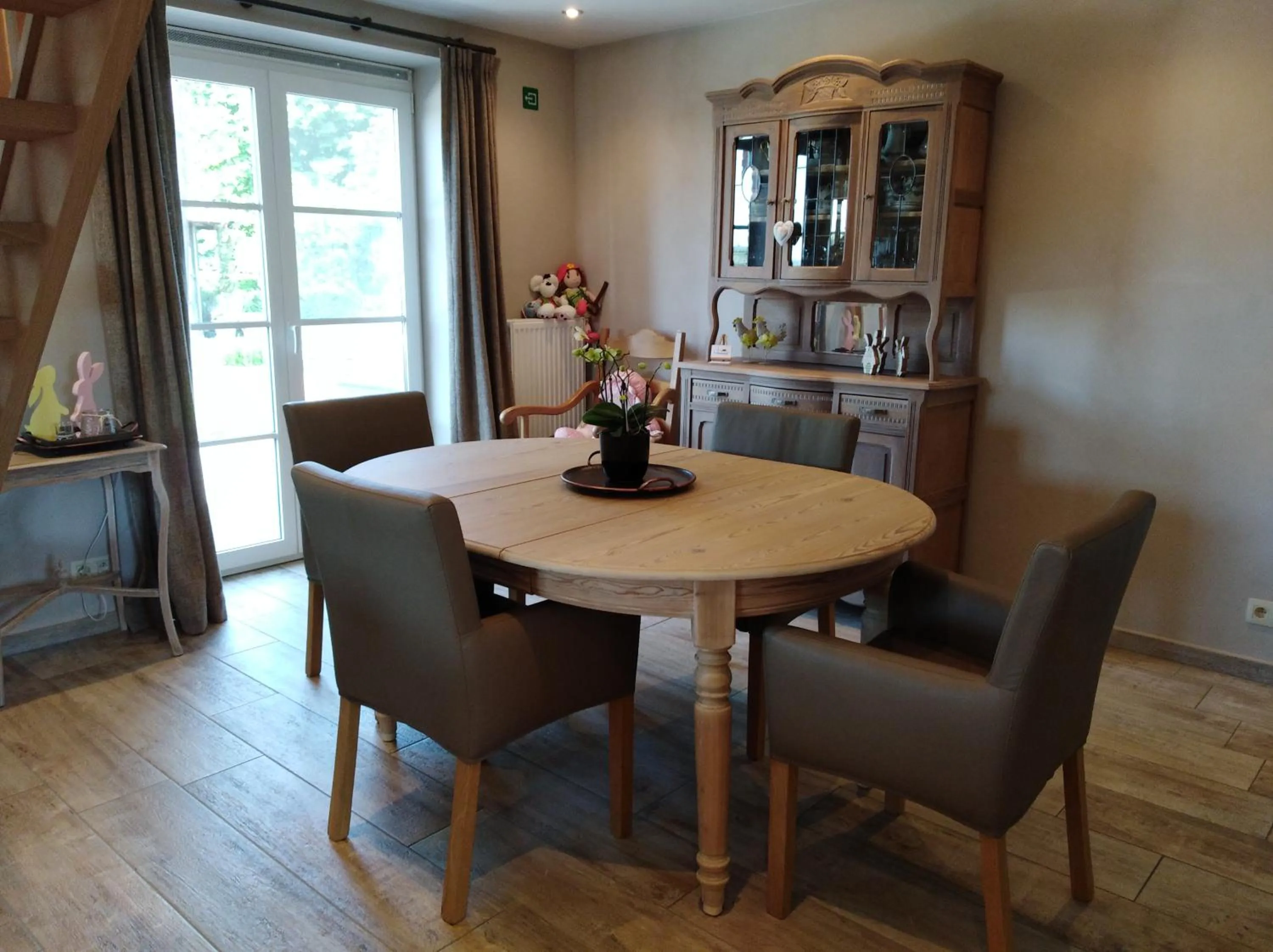 Communal lounge/ TV room in 't Hooghe Licht Bed & Breakfast