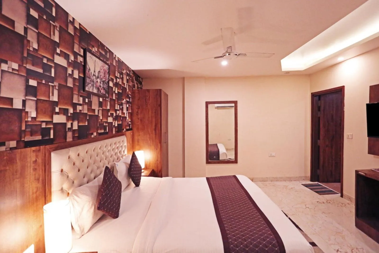 Property building, Bed in Mayda Inn- A Boutique Hotel