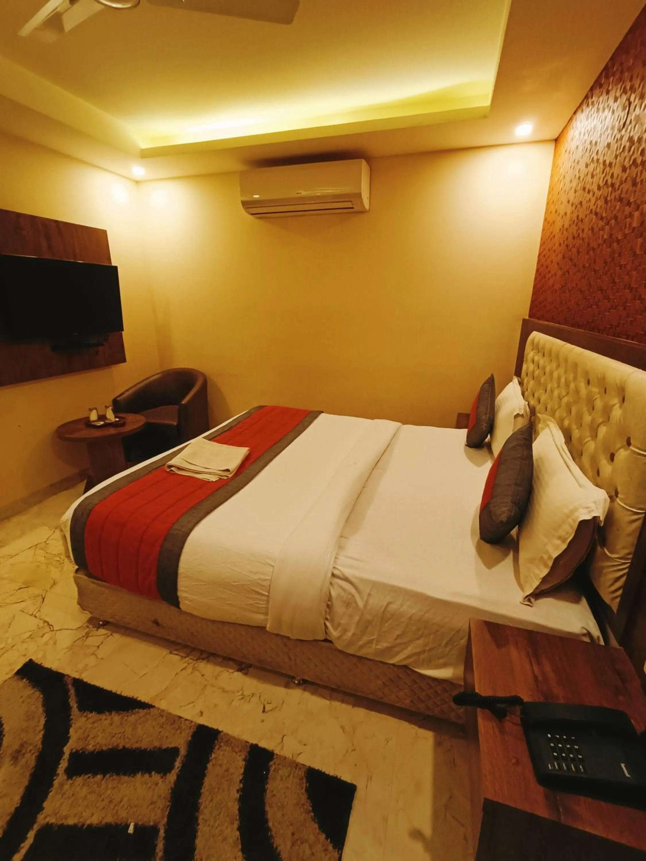 Bed in Mayda Inn- A Boutique Hotel