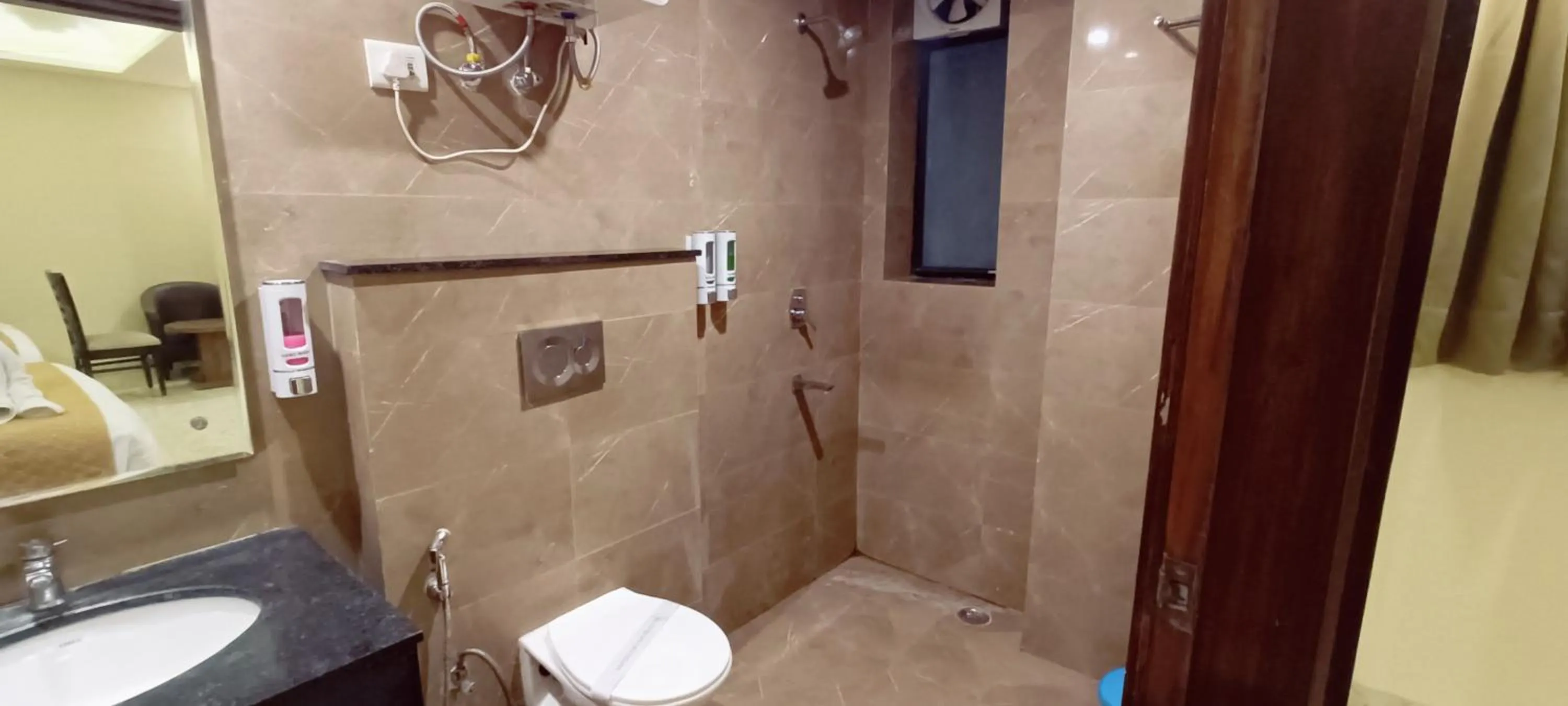 Shower in Mayda Inn- A Boutique Hotel