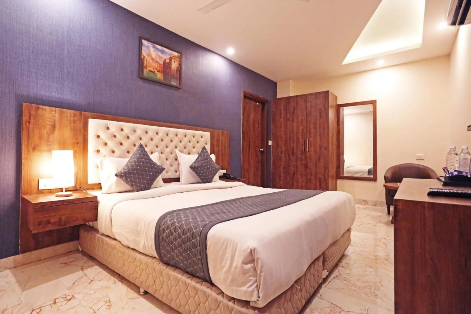 Property building, Bed in Mayda Inn- A Boutique Hotel