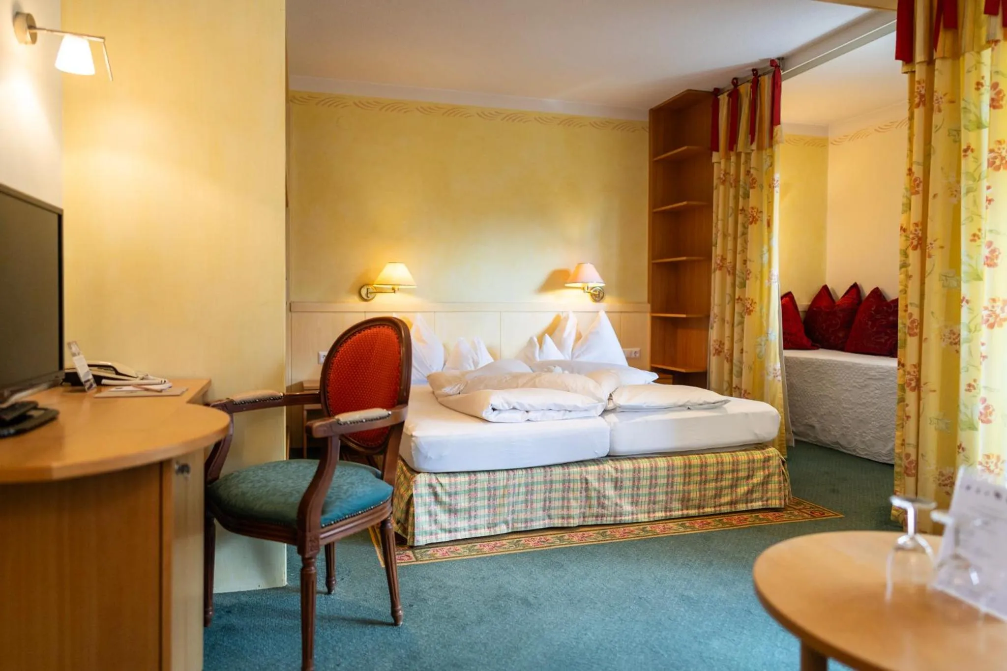 Bed in Naturhotel Ortners Eschenhof