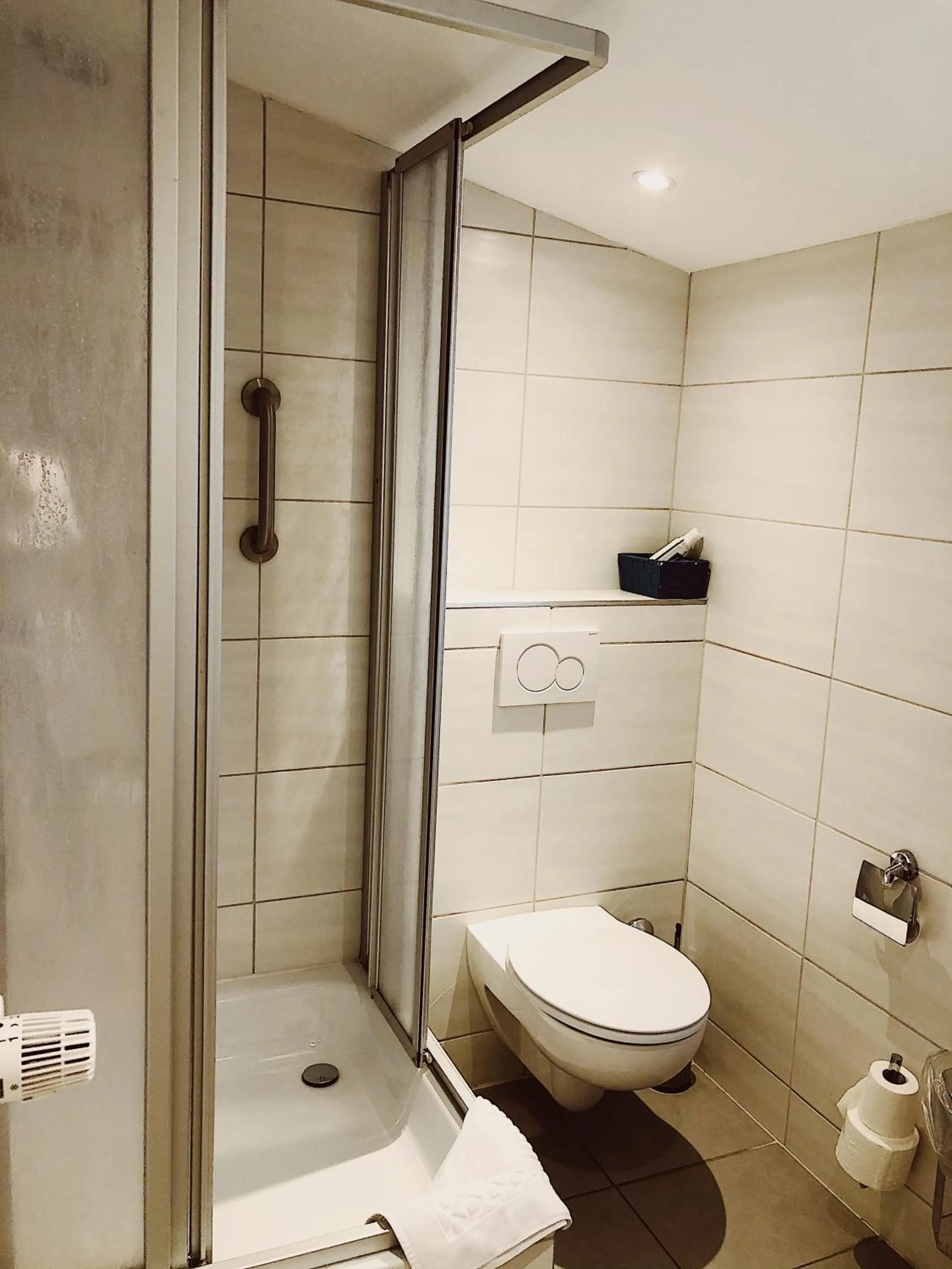 Bathroom in Glashütten Hotel