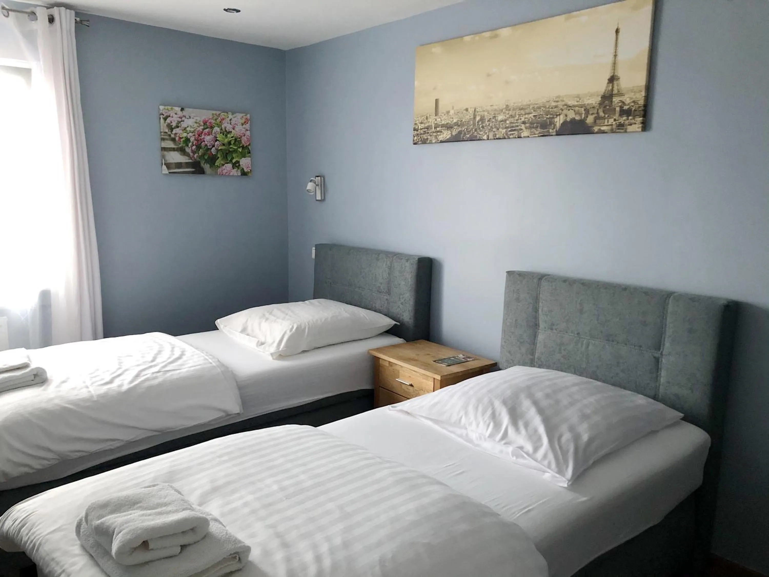 Bed in Glashütten Hotel