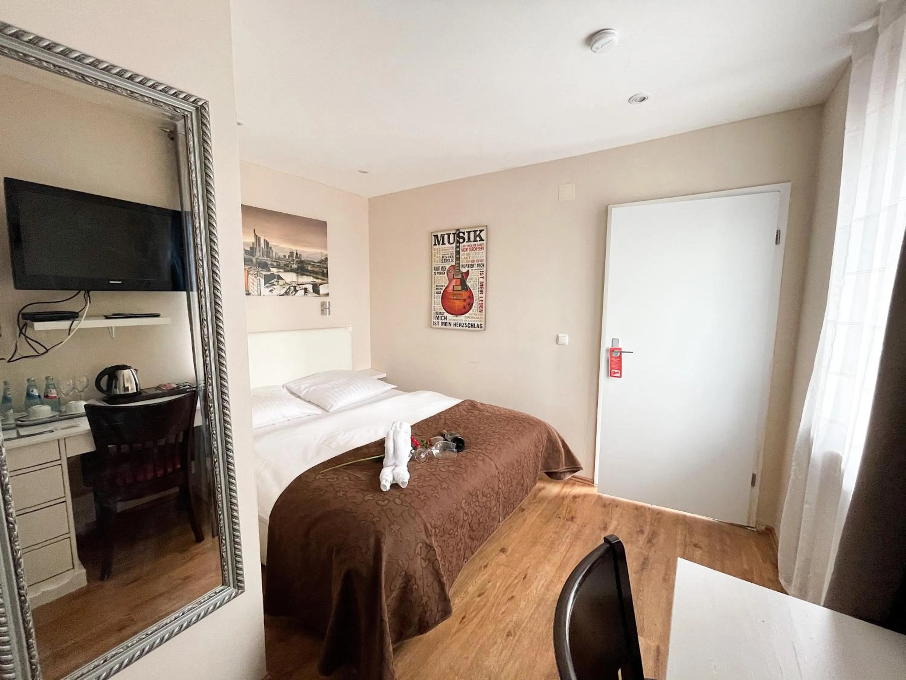 Bed in Glashütten Hotel