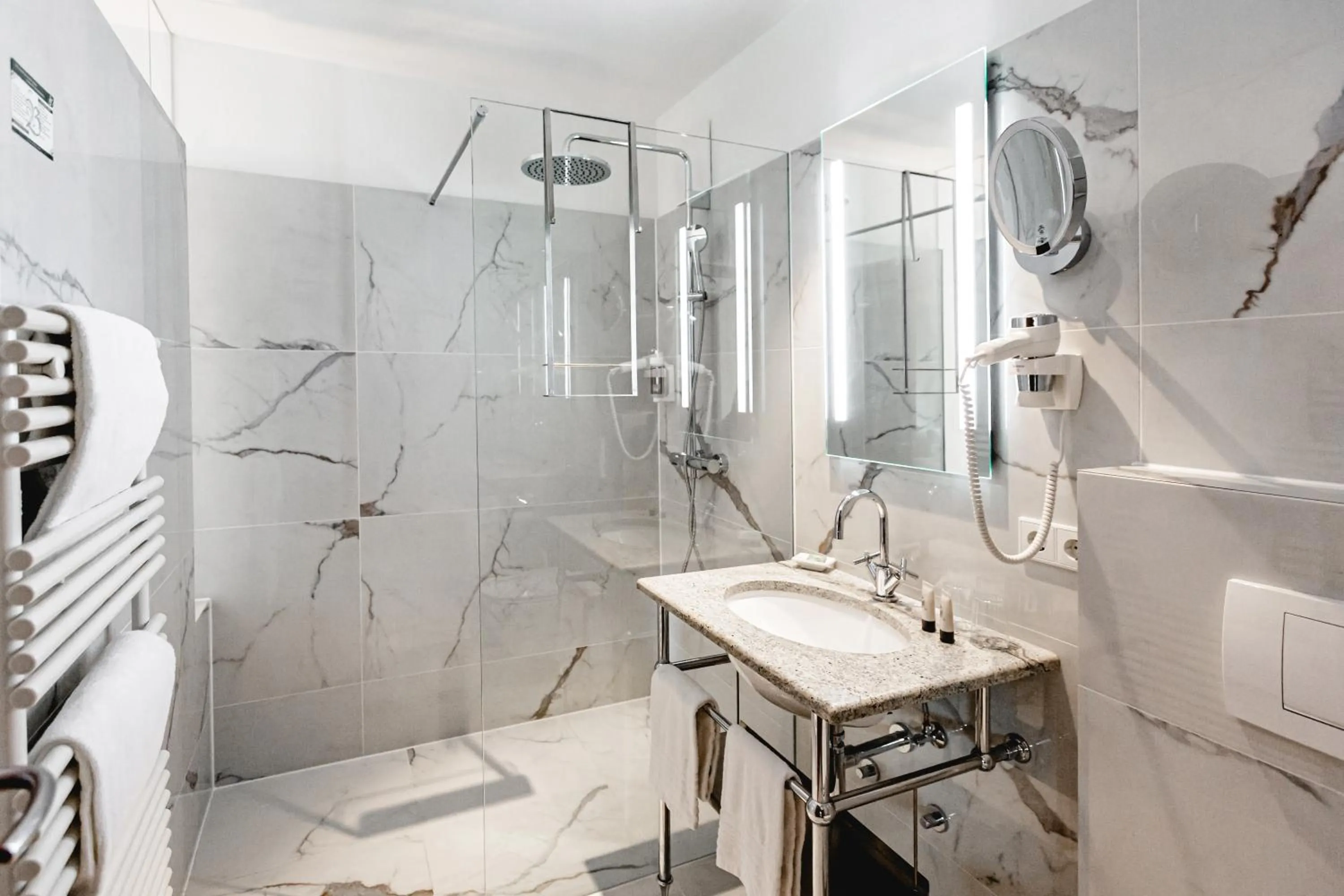 Bathroom in Seehotel Brandauer's Villen