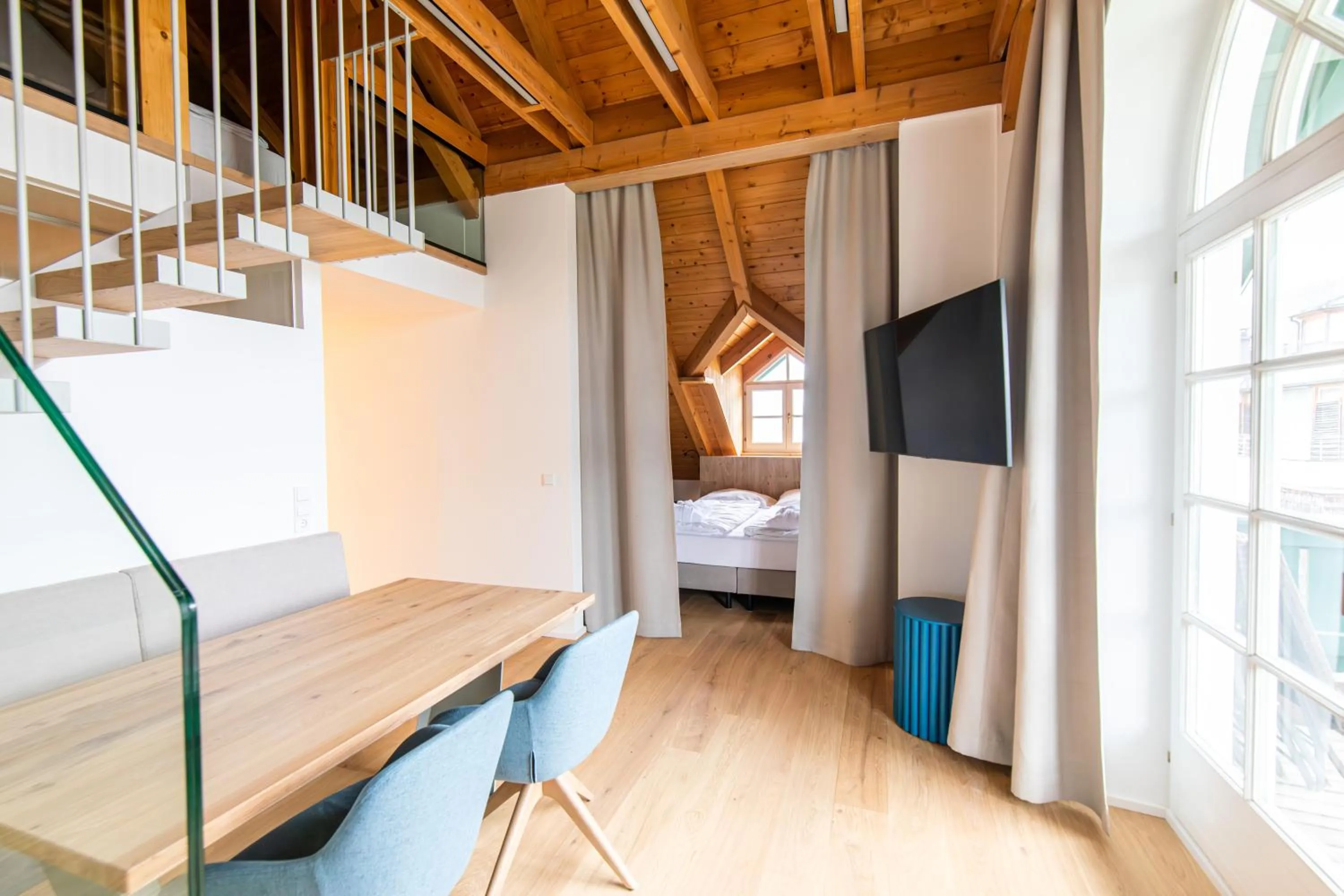 Living room, Bed in Seehotel Brandauer's Villen