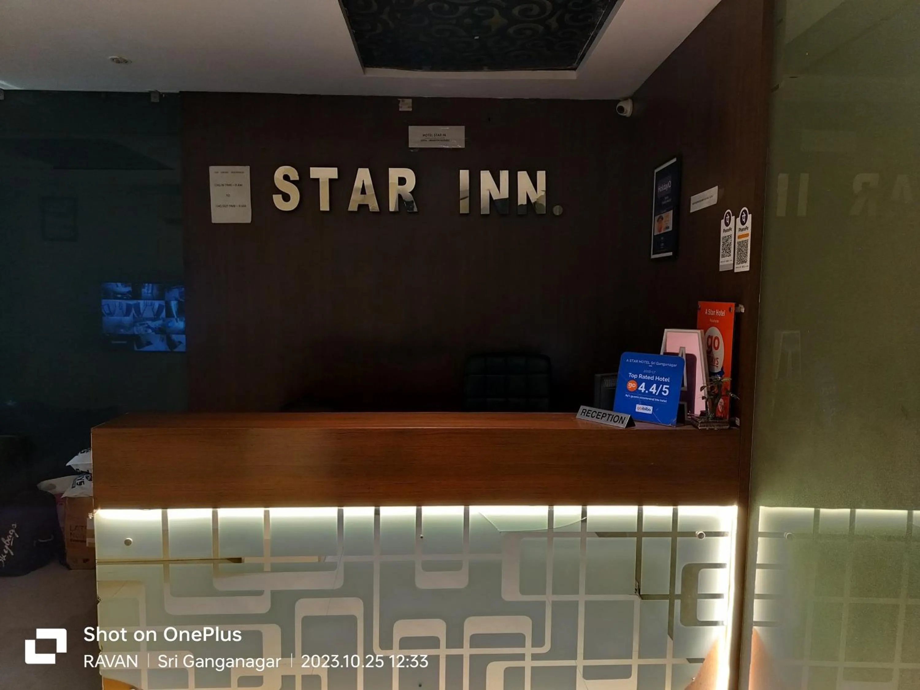 Property building in Hotel Star Inn