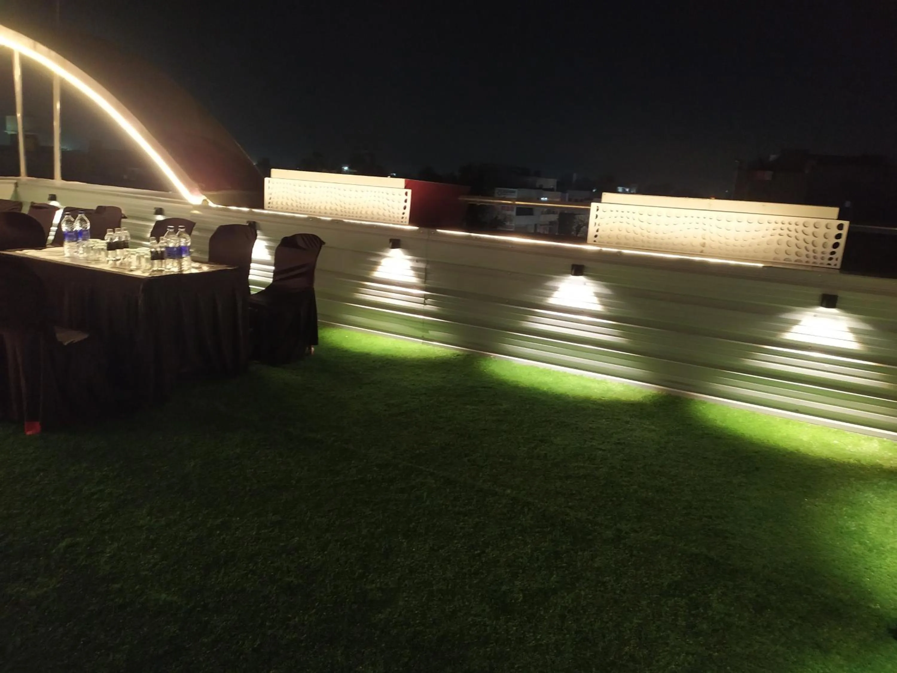 Garden in Hotel Star Inn