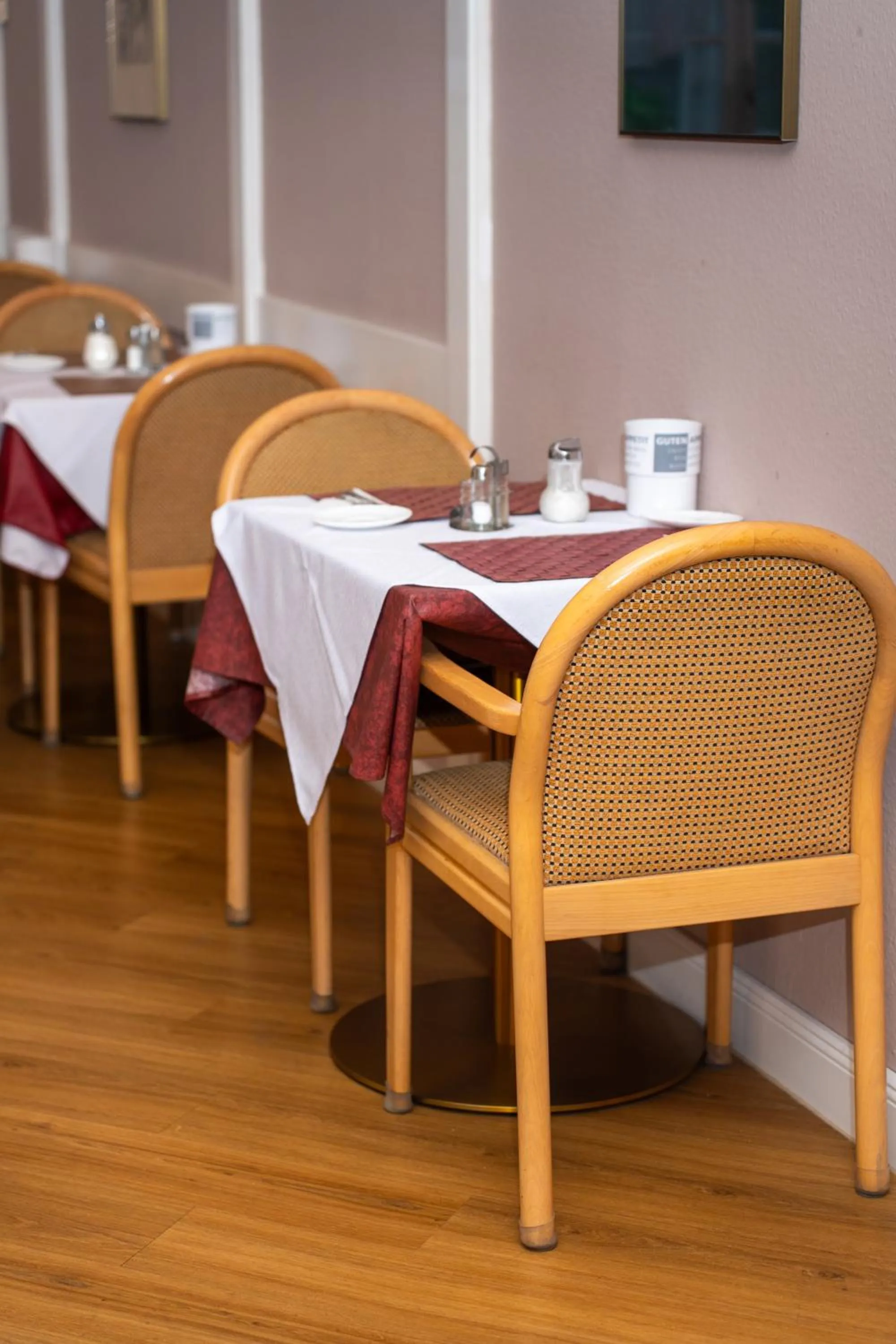 Breakfast in Continental Hotel-Pension