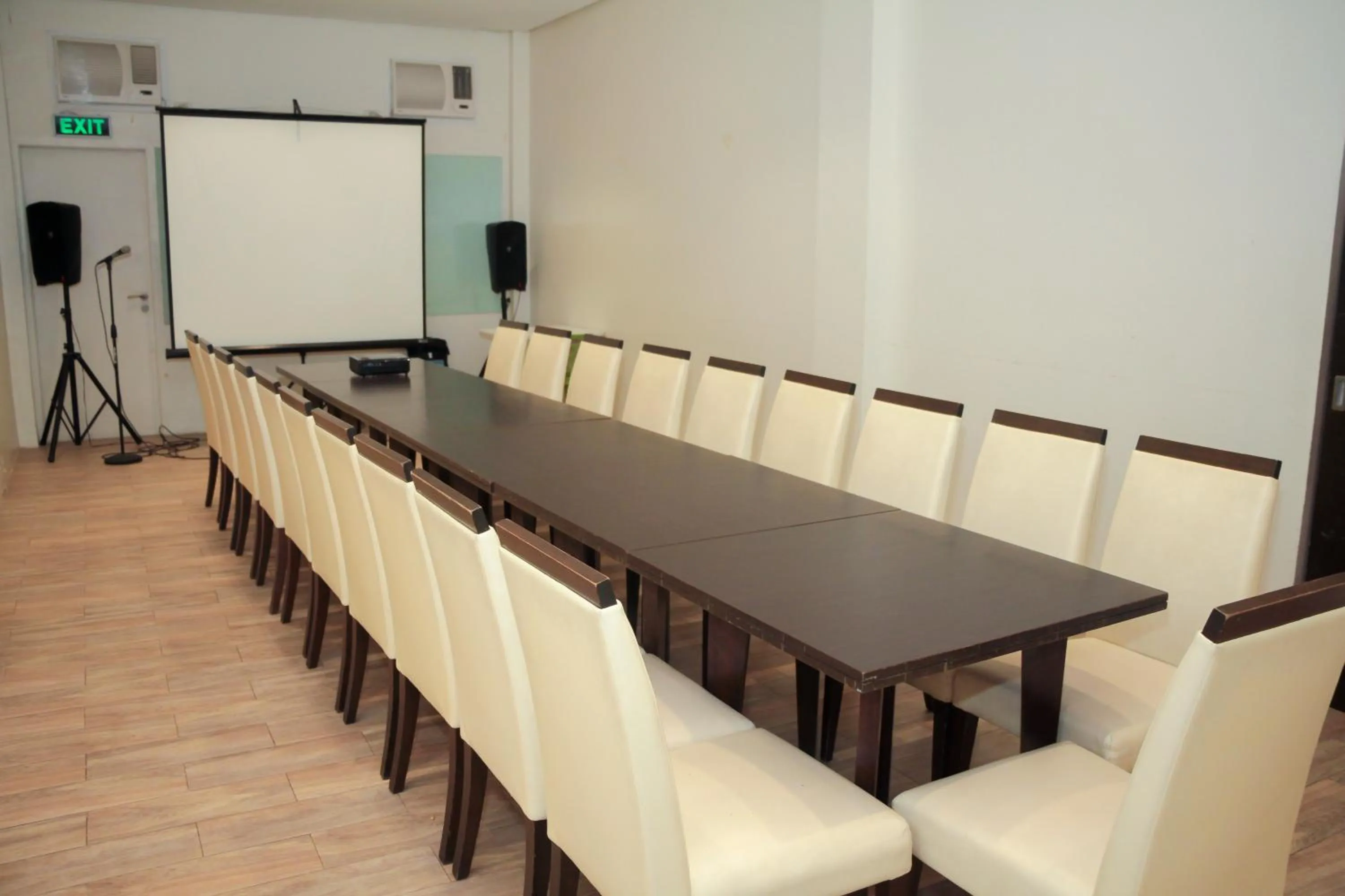 Meeting/conference room in Casablanca Suites Near Airport