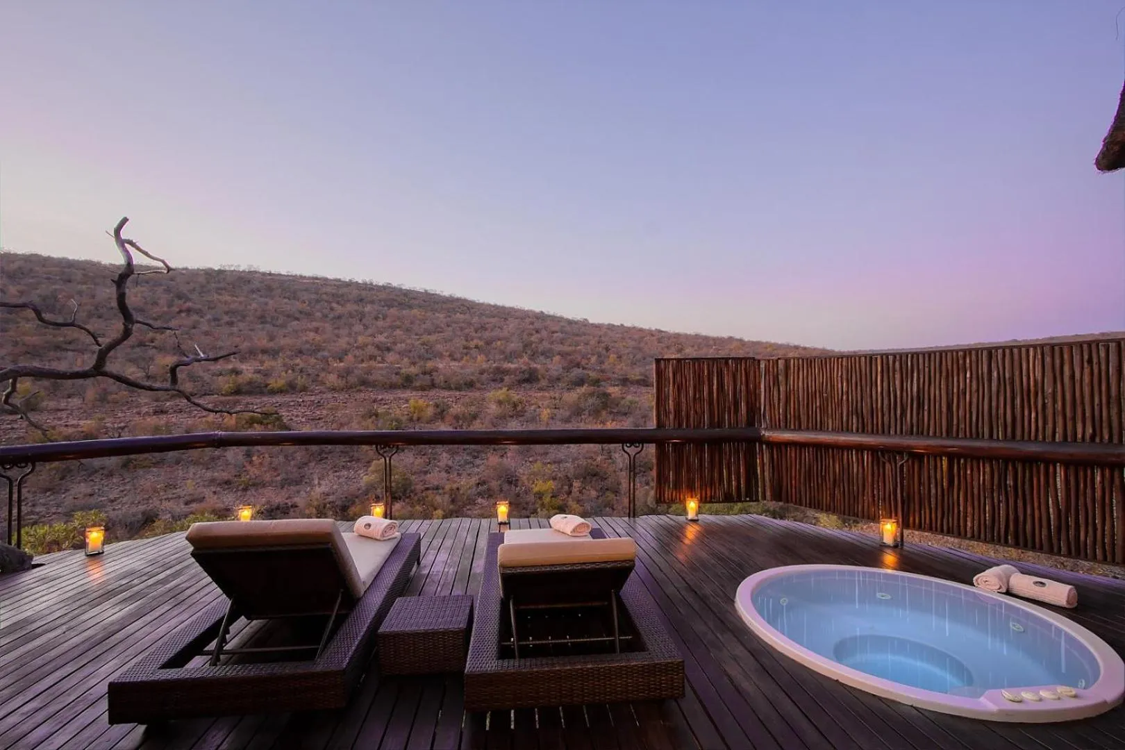 Swimming pool in Sediba Luxury Safari Lodge