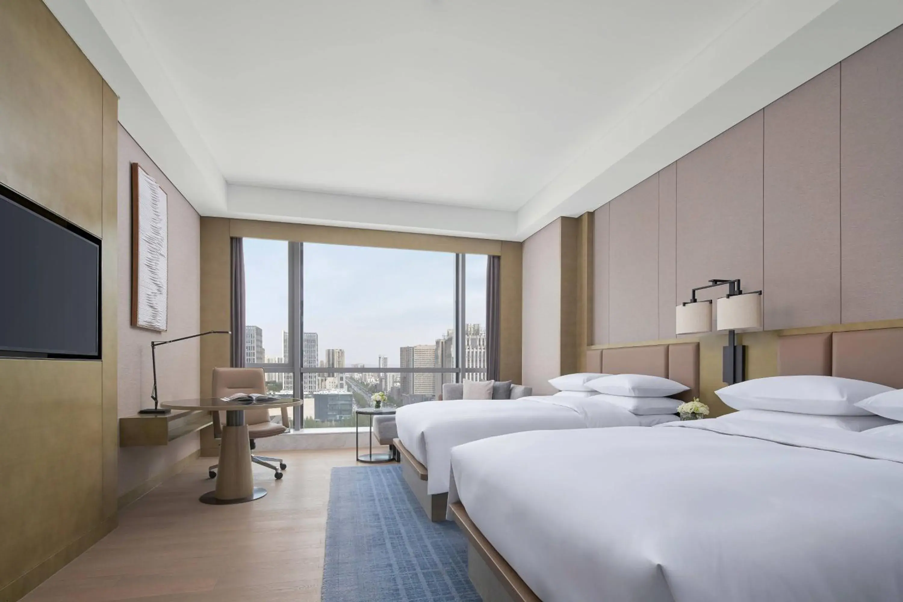 Double Room with Two Double Beds and City View in Baotou Marriott Hotel Double Room with Two Double Beds and City View in Baotou Marriott Hotel