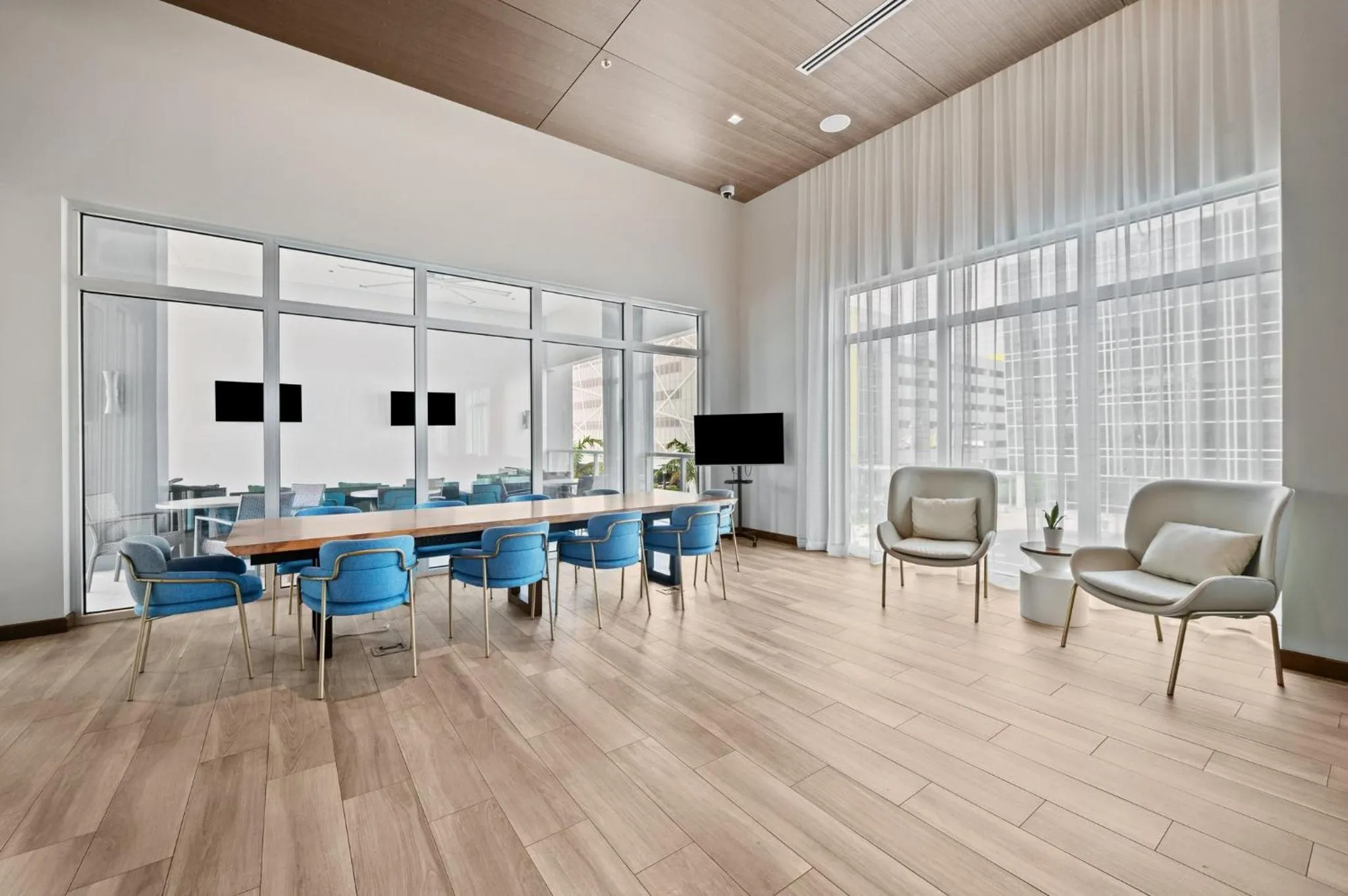 Business facilities in Marriott Fort Lauderdale Airport