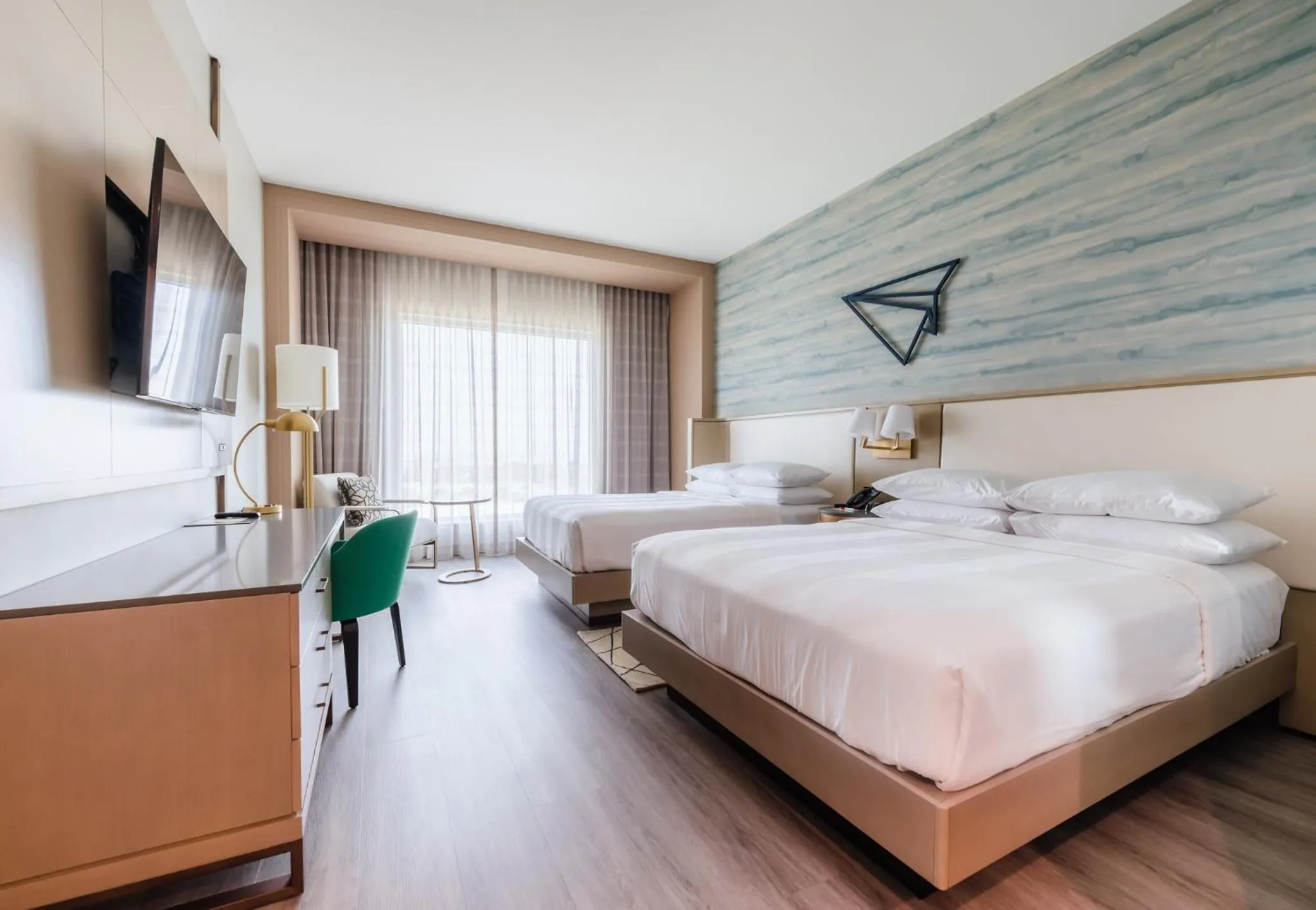 Bed in Marriott Fort Lauderdale Airport