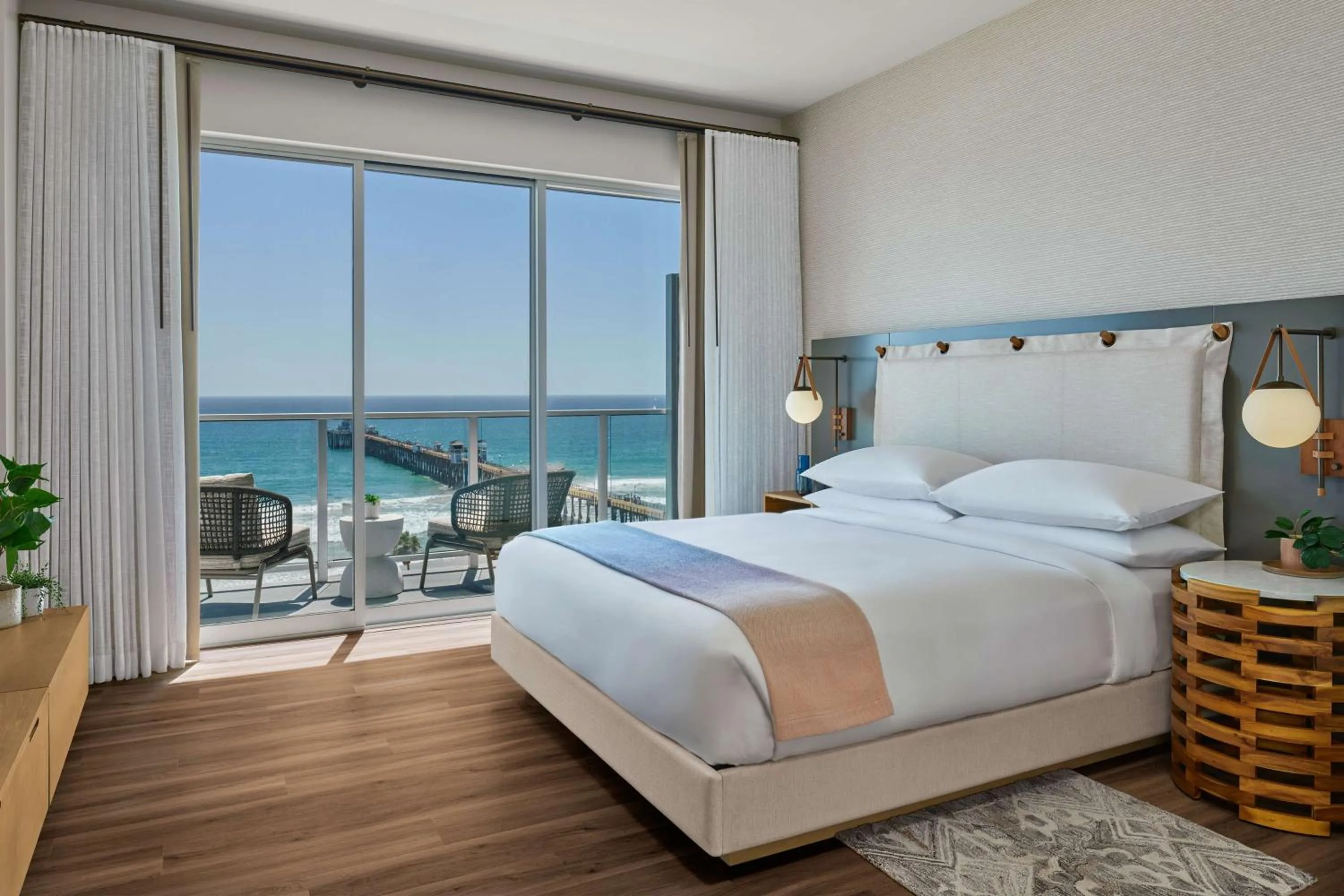 Photo of the whole room, Bed in Mission Pacific Beach Resort, part of JdV by Hyatt