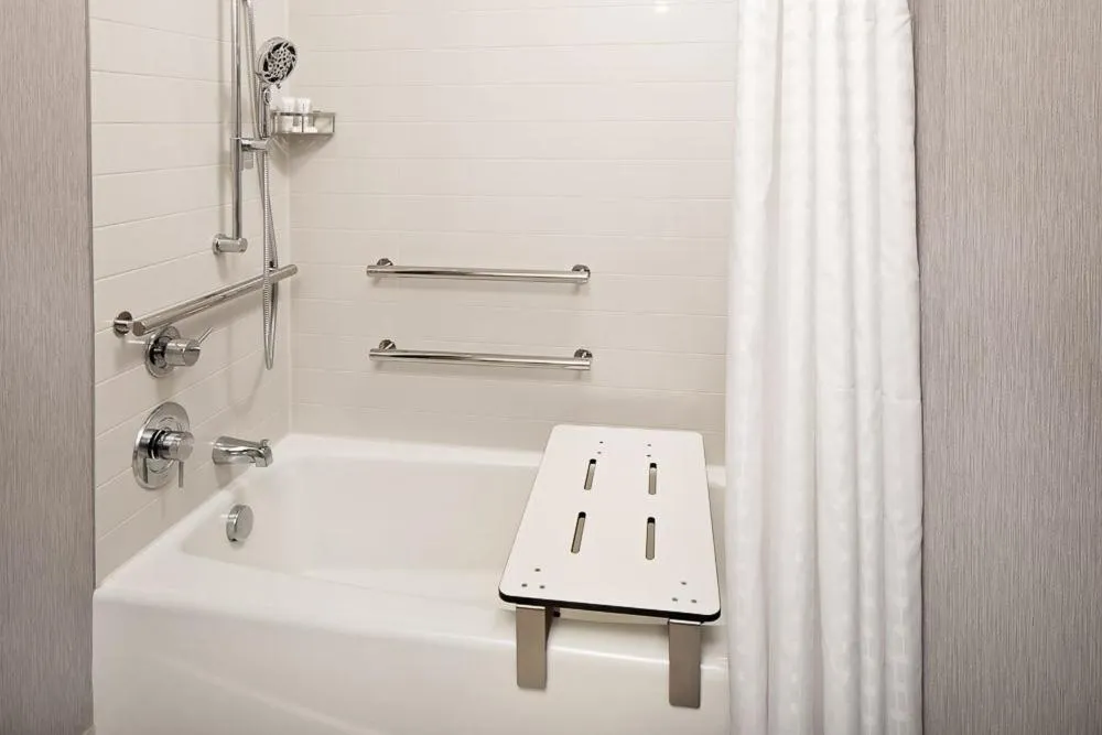 Bathroom in Hyatt Place Murfreesboro