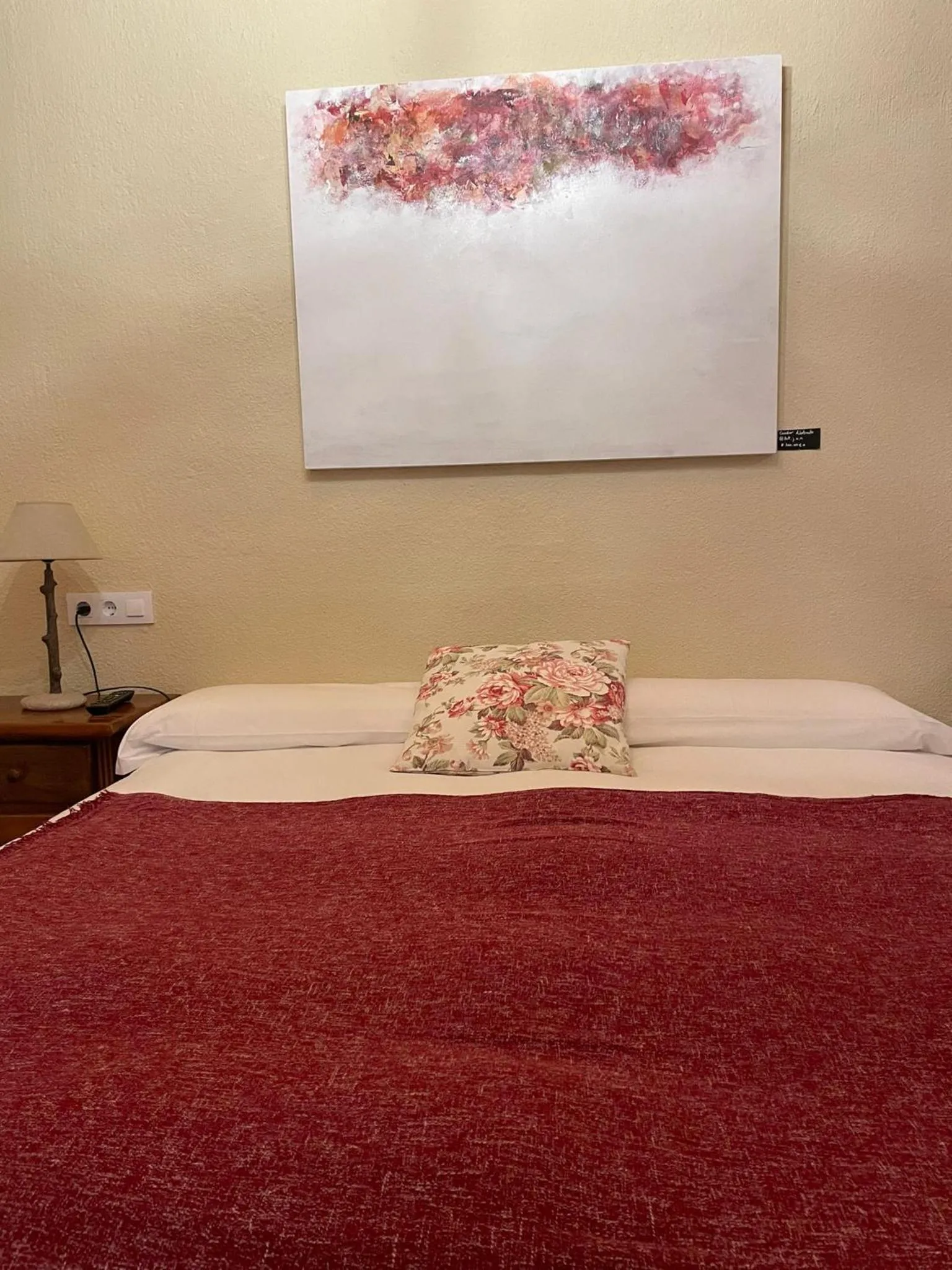 Bed in Hotel Vallibierna