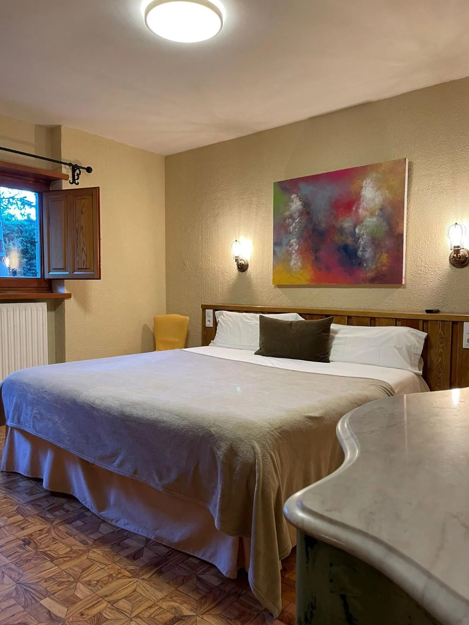 Other, Bed in Hotel Vallibierna