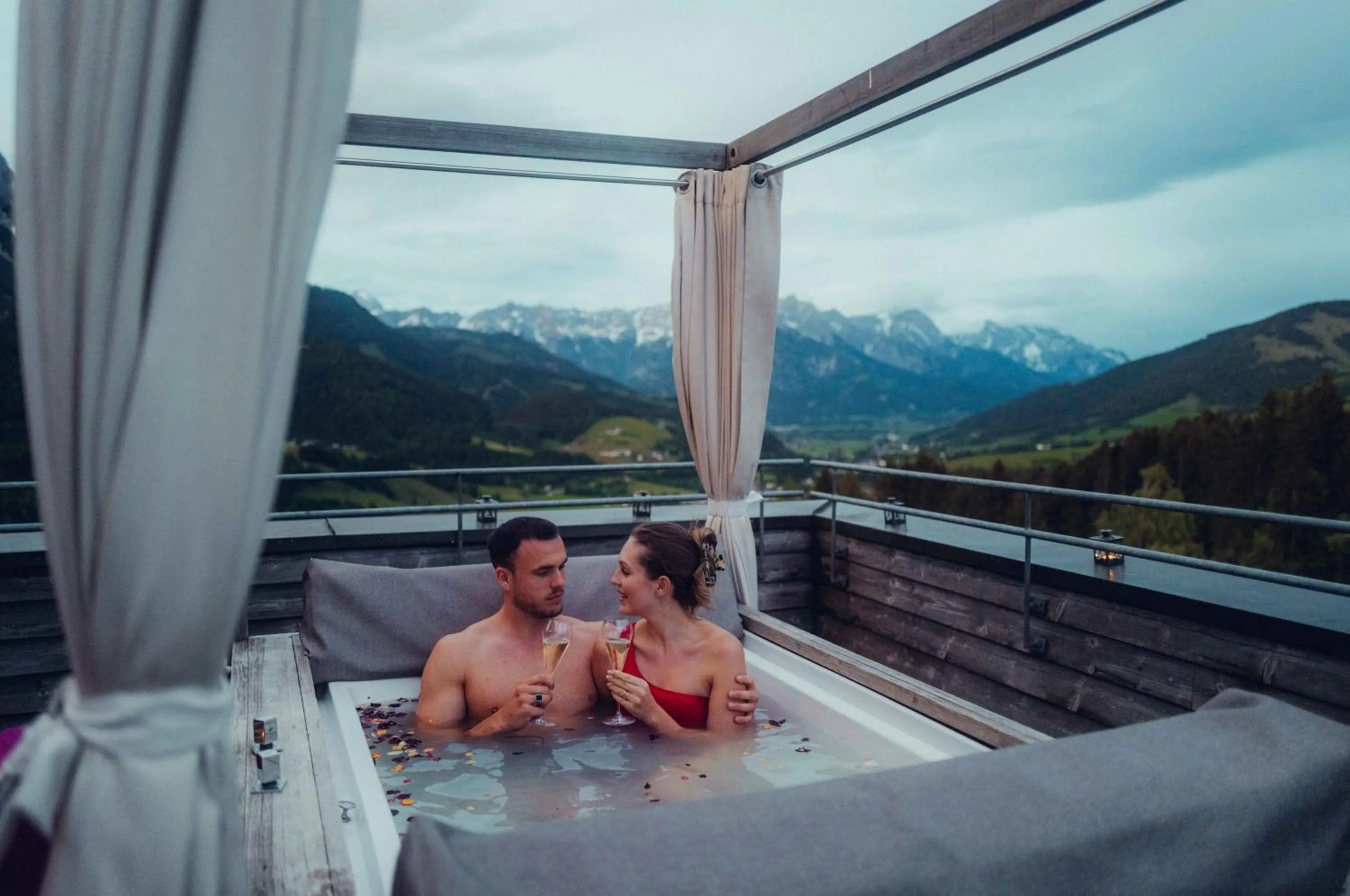 Pool view in Holzhotel Forsthofalm