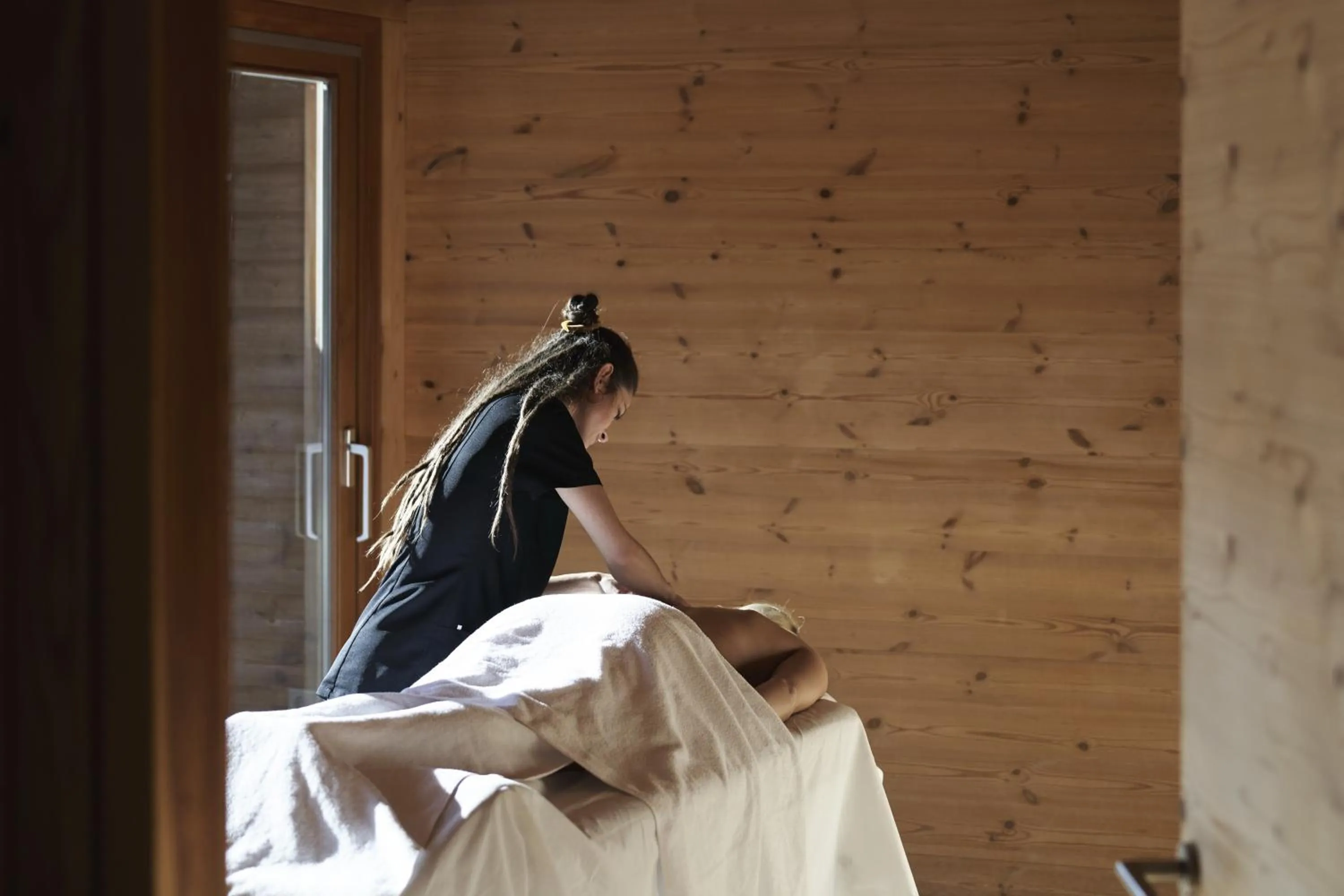 Spa and wellness centre/facilities in Holzhotel Forsthofalm