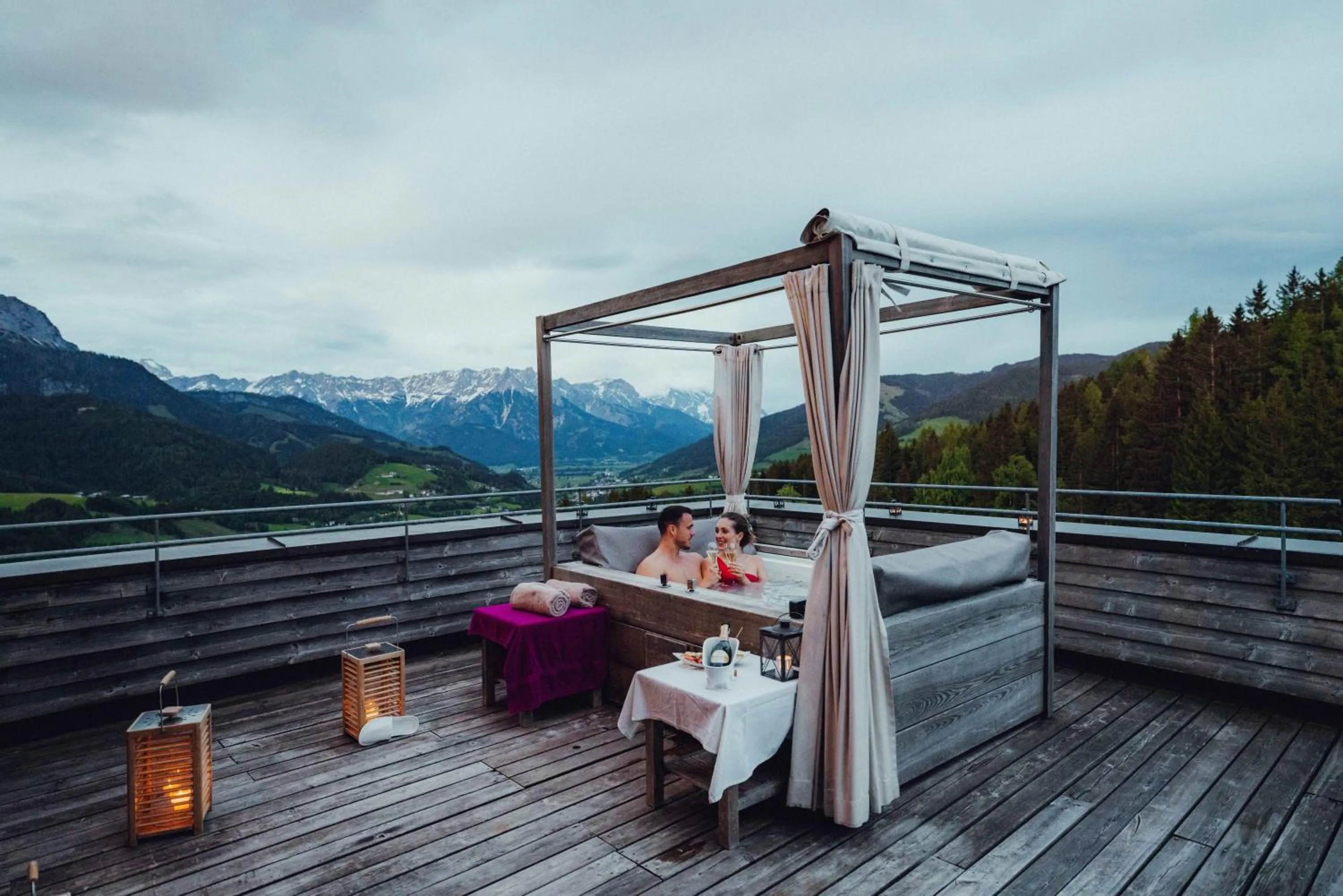 Pool view in Holzhotel Forsthofalm