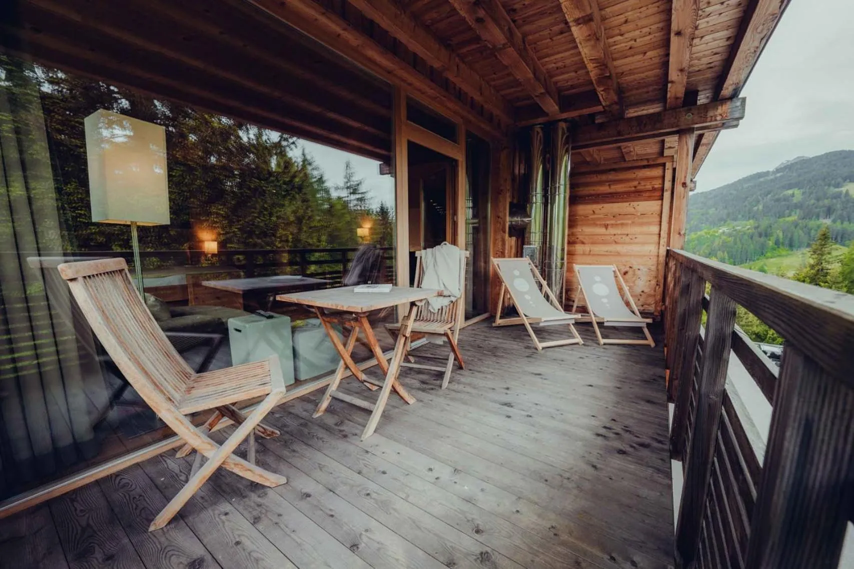 Balcony/Terrace in Holzhotel Forsthofalm