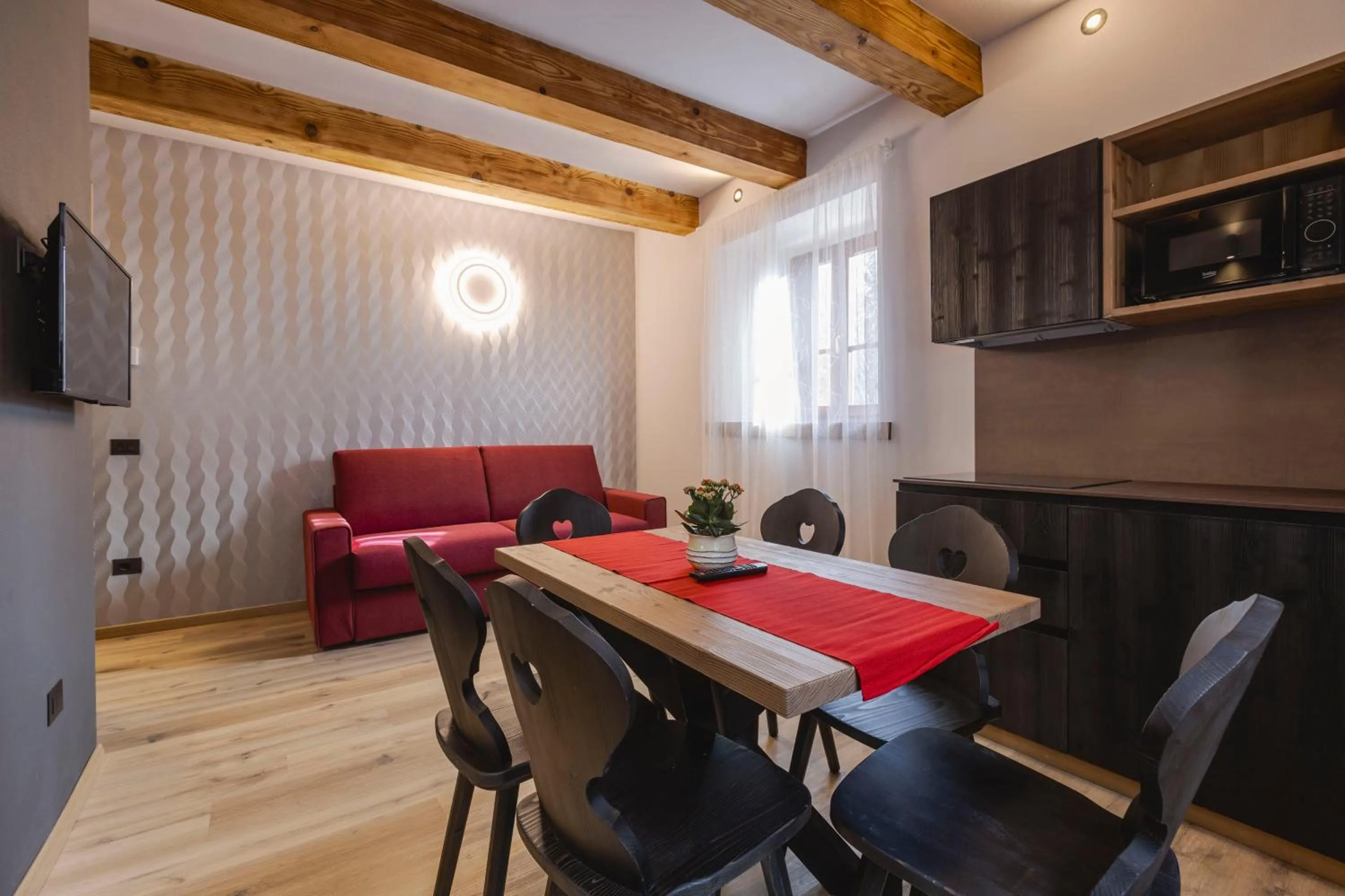 Kitchen or kitchenette in Granduca Mountain Wellness Apartments Campigna