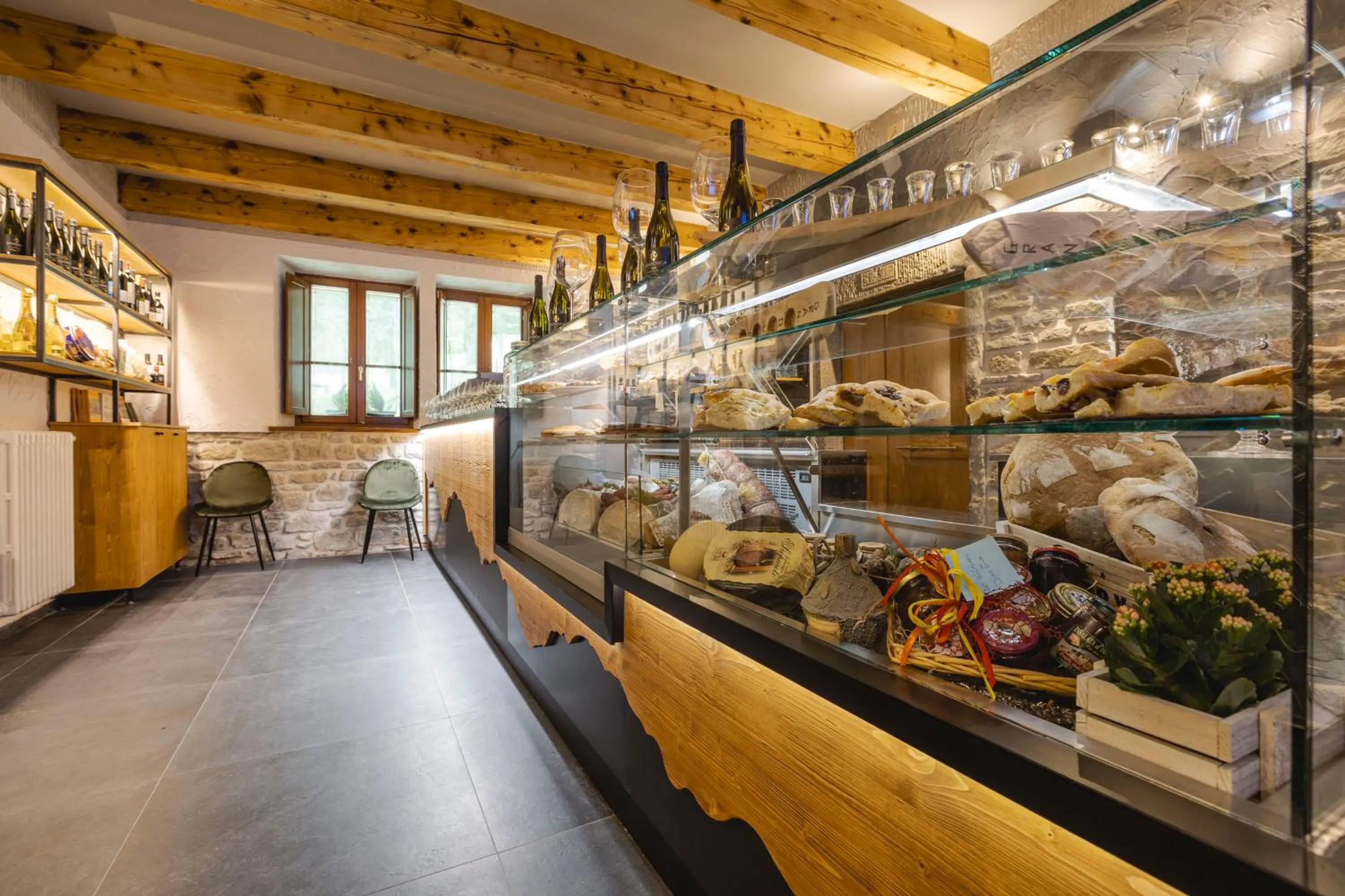 Food and drinks in Granduca Mountain Wellness Apartments Campigna