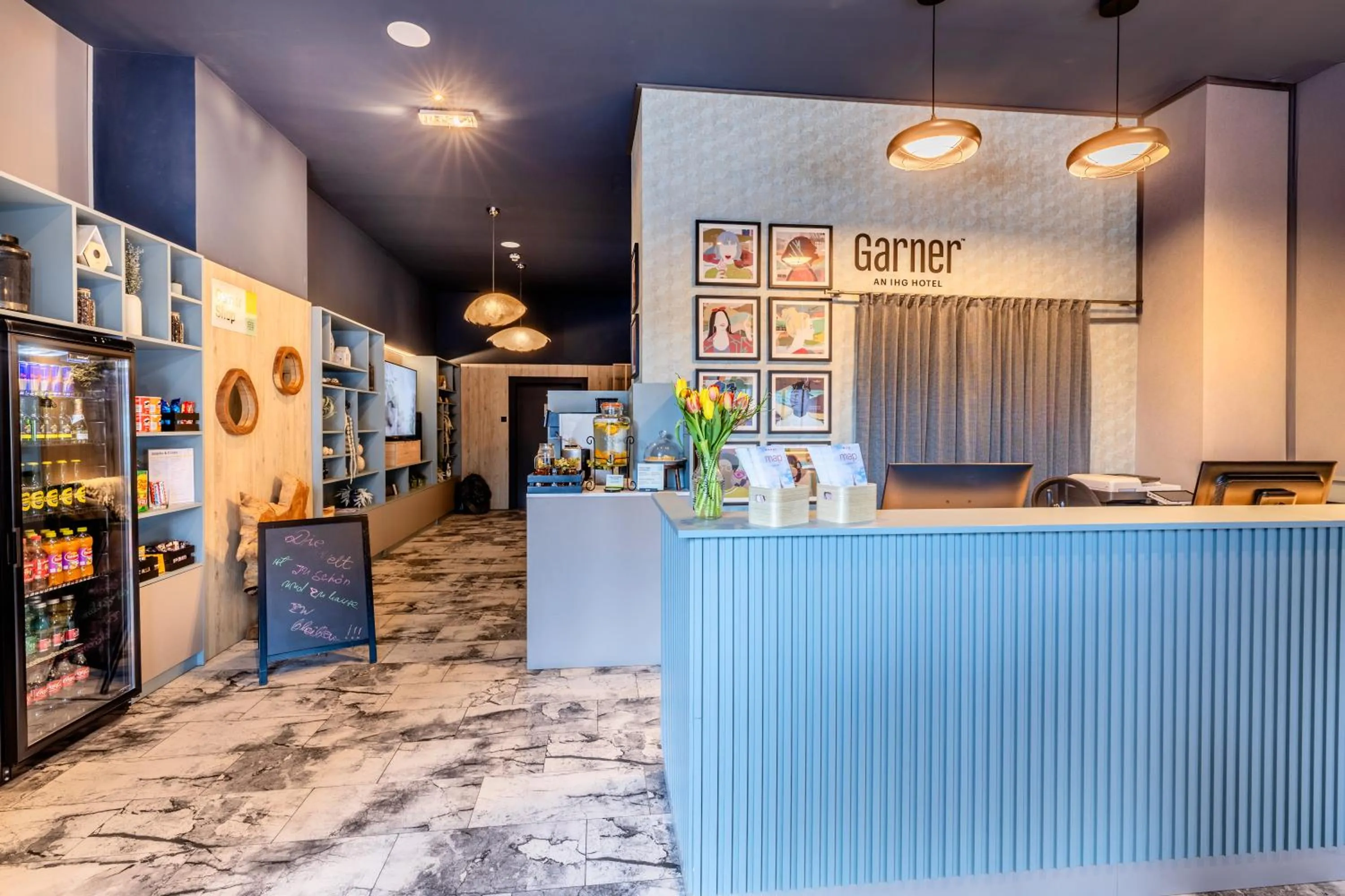 Food and drinks in Garner Hotel Vienna by IHG