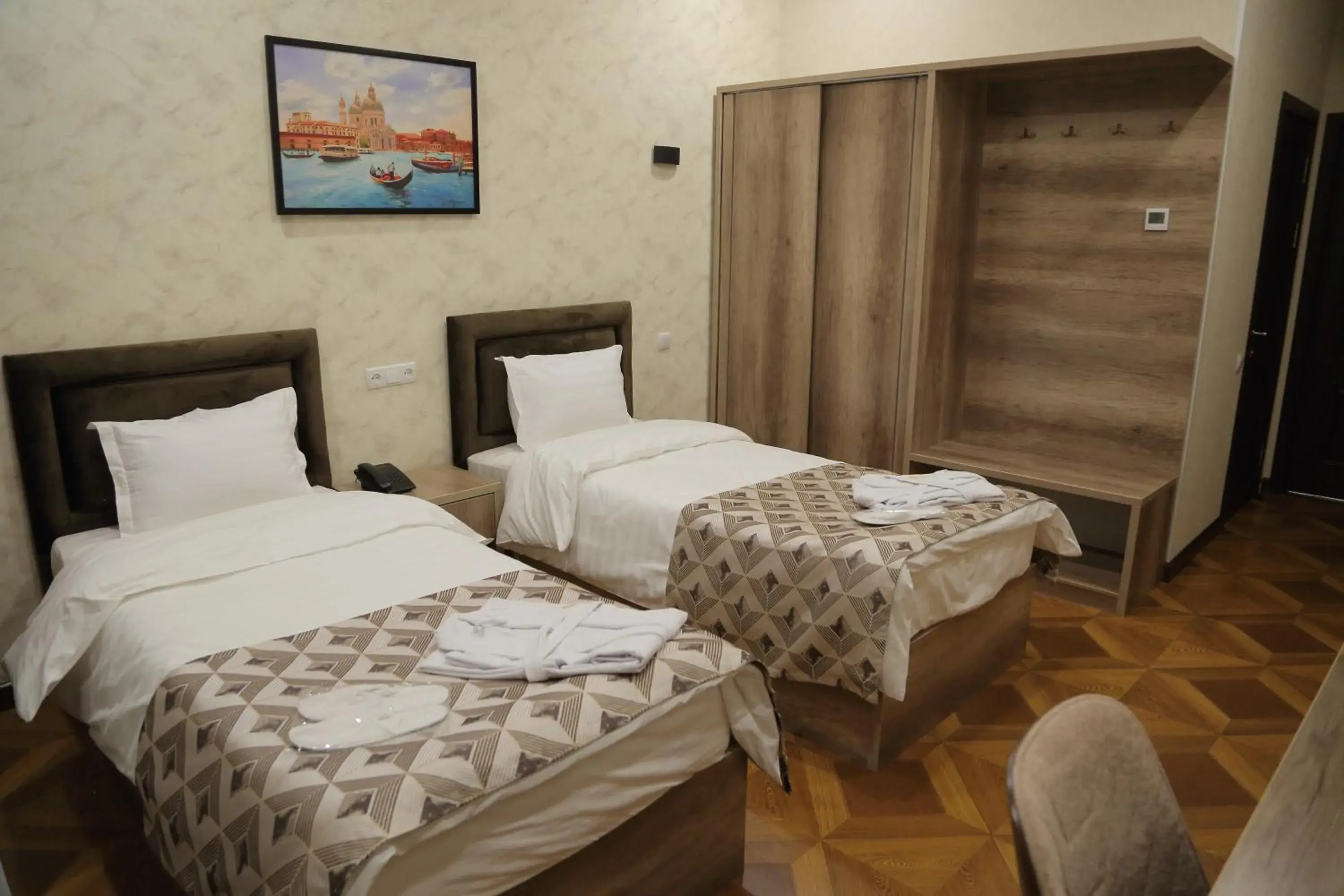 Superior Twin Room with City View in Hotel 1946 Superior Twin Room with City View in Hotel 1946