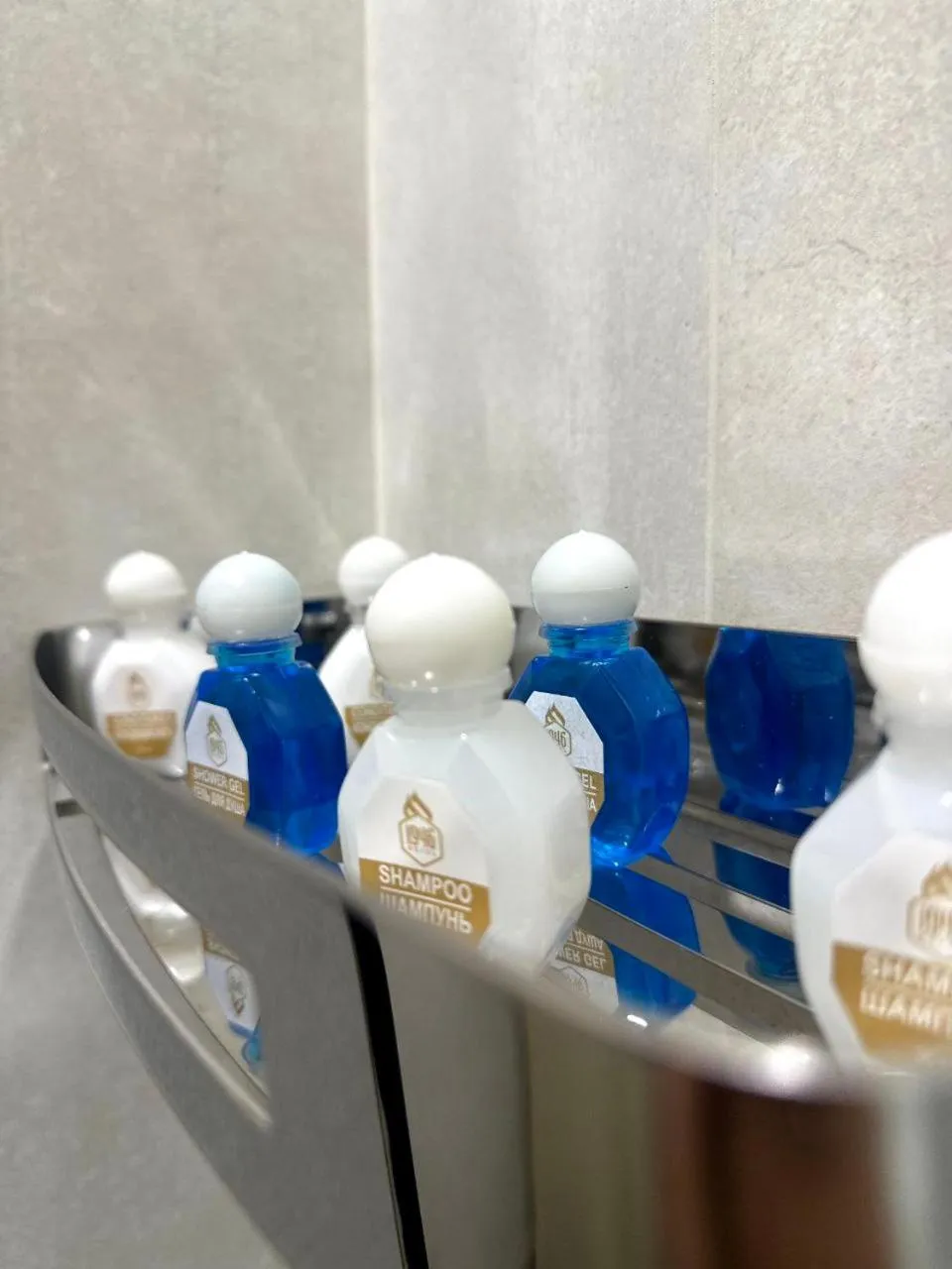 Property building in Hotel 1946