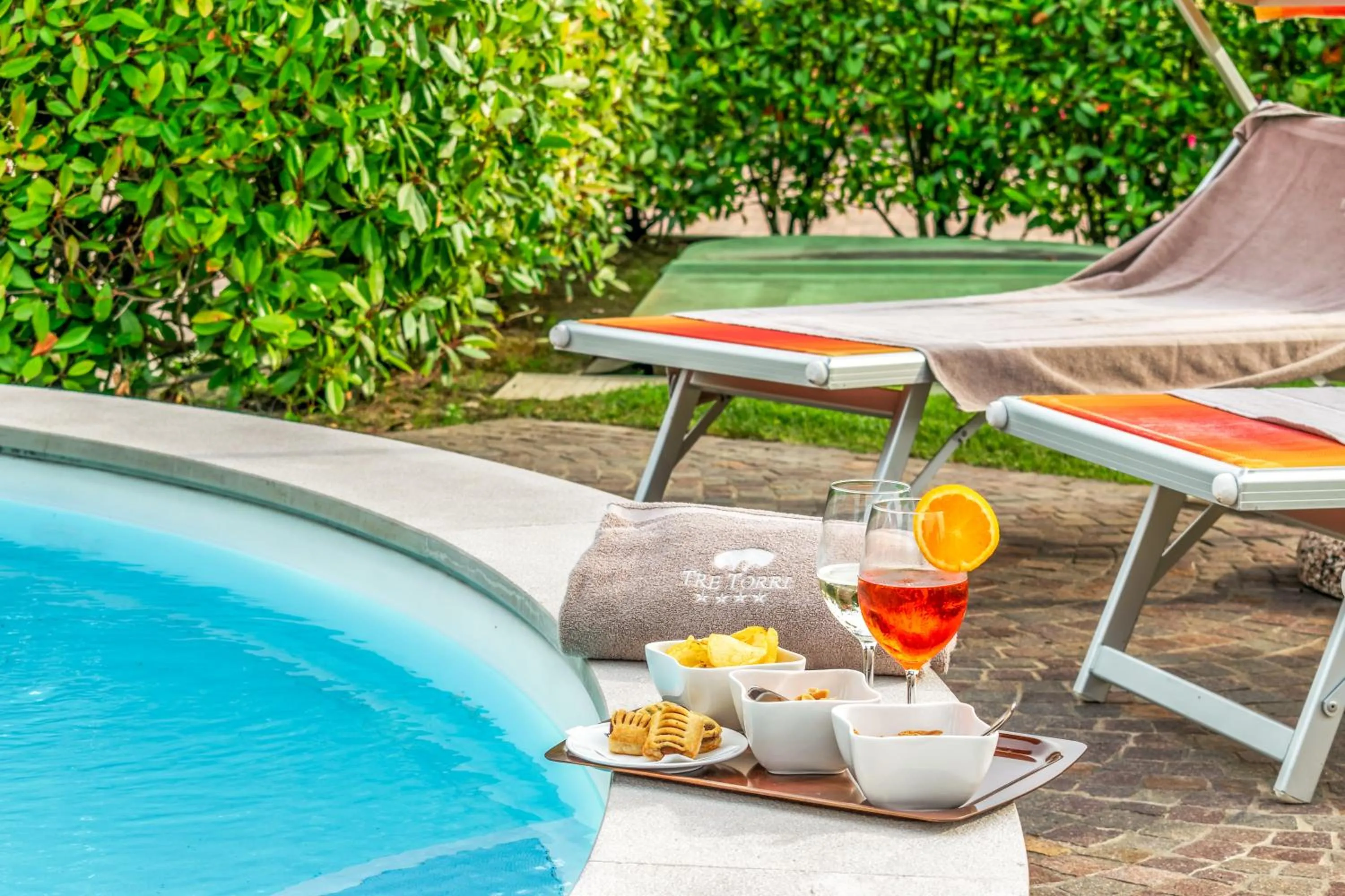 Pool view in Hotel Tre Torri