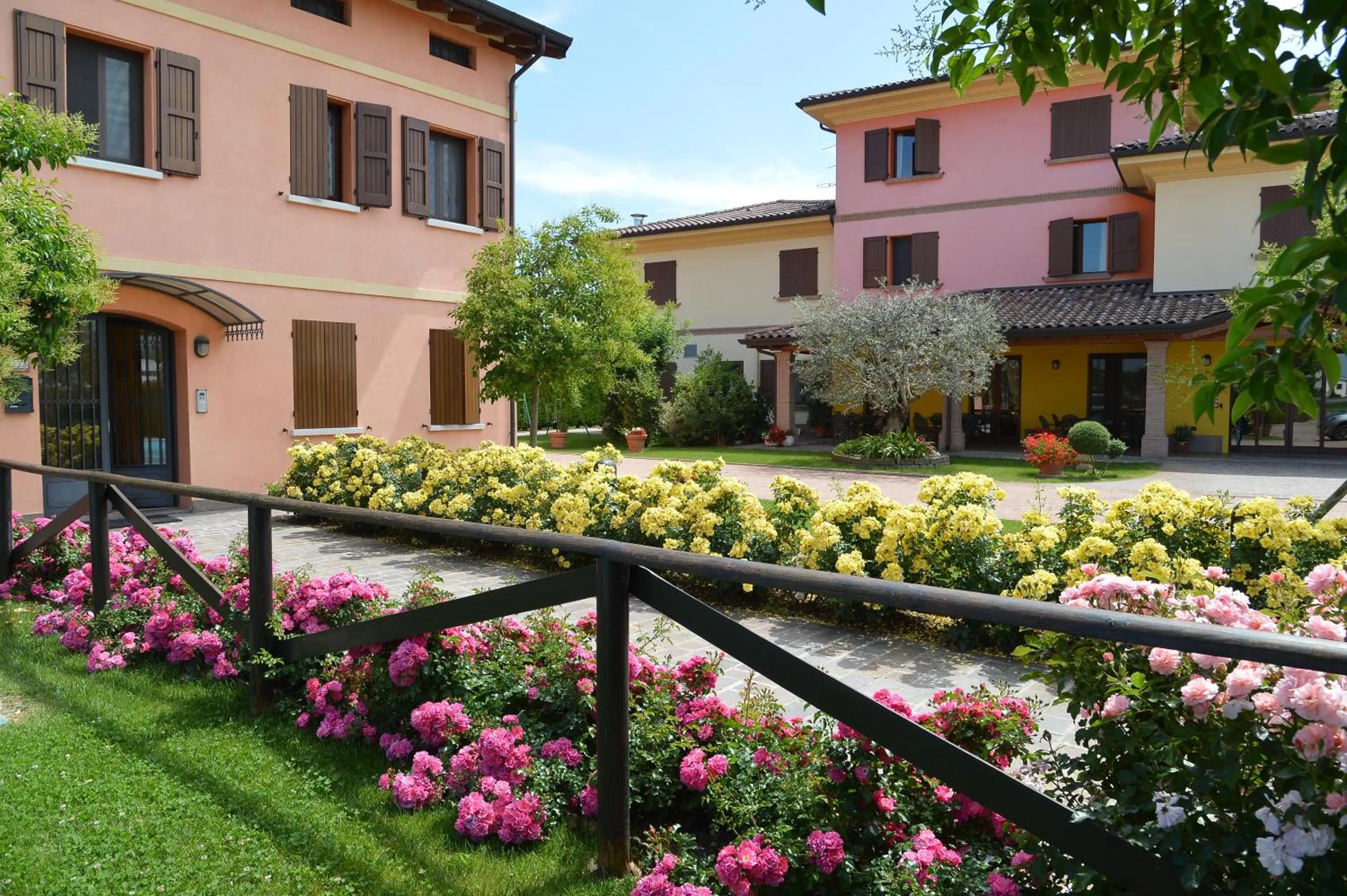Garden in Hotel Tre Torri