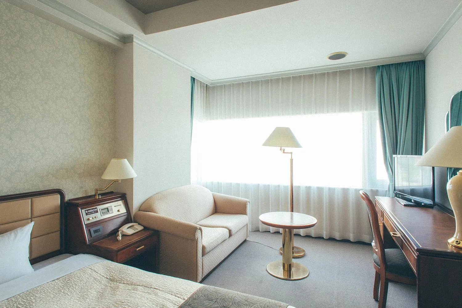 Bedroom, Bed in Kakegawa Grand Hotel