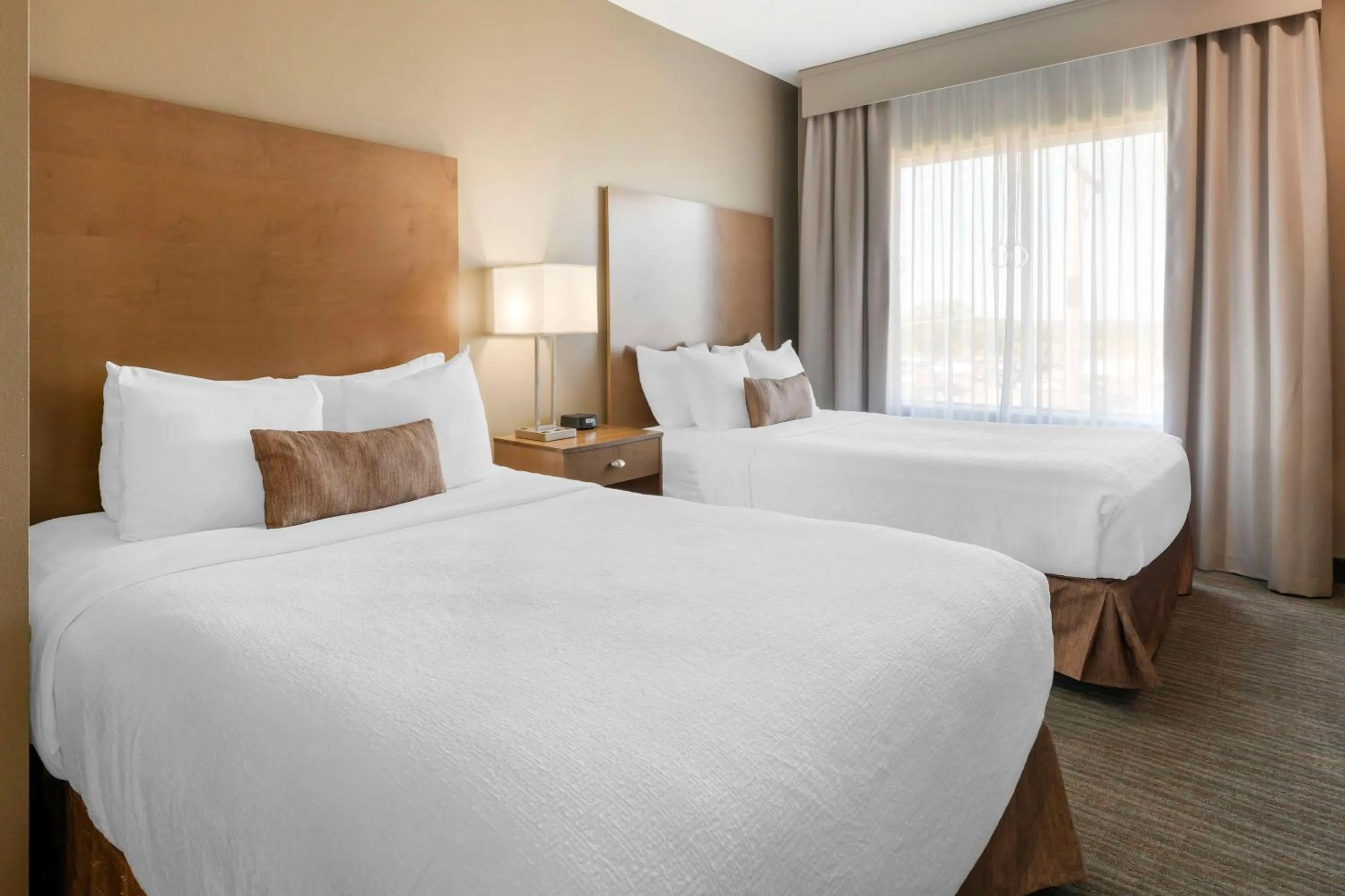 Photo of the whole room, Bed in Best Western Plus Jefferson