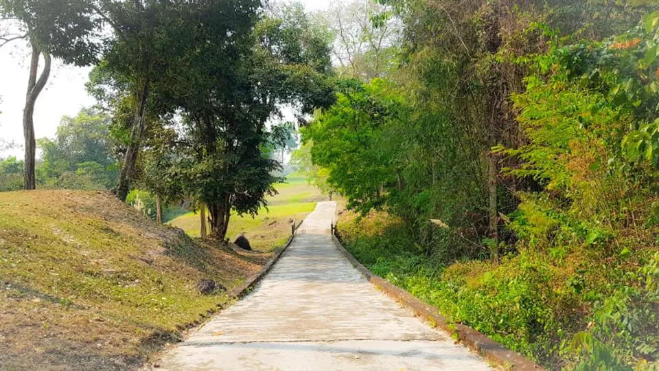 Golfcourse in Dansavanh Namngum Resort