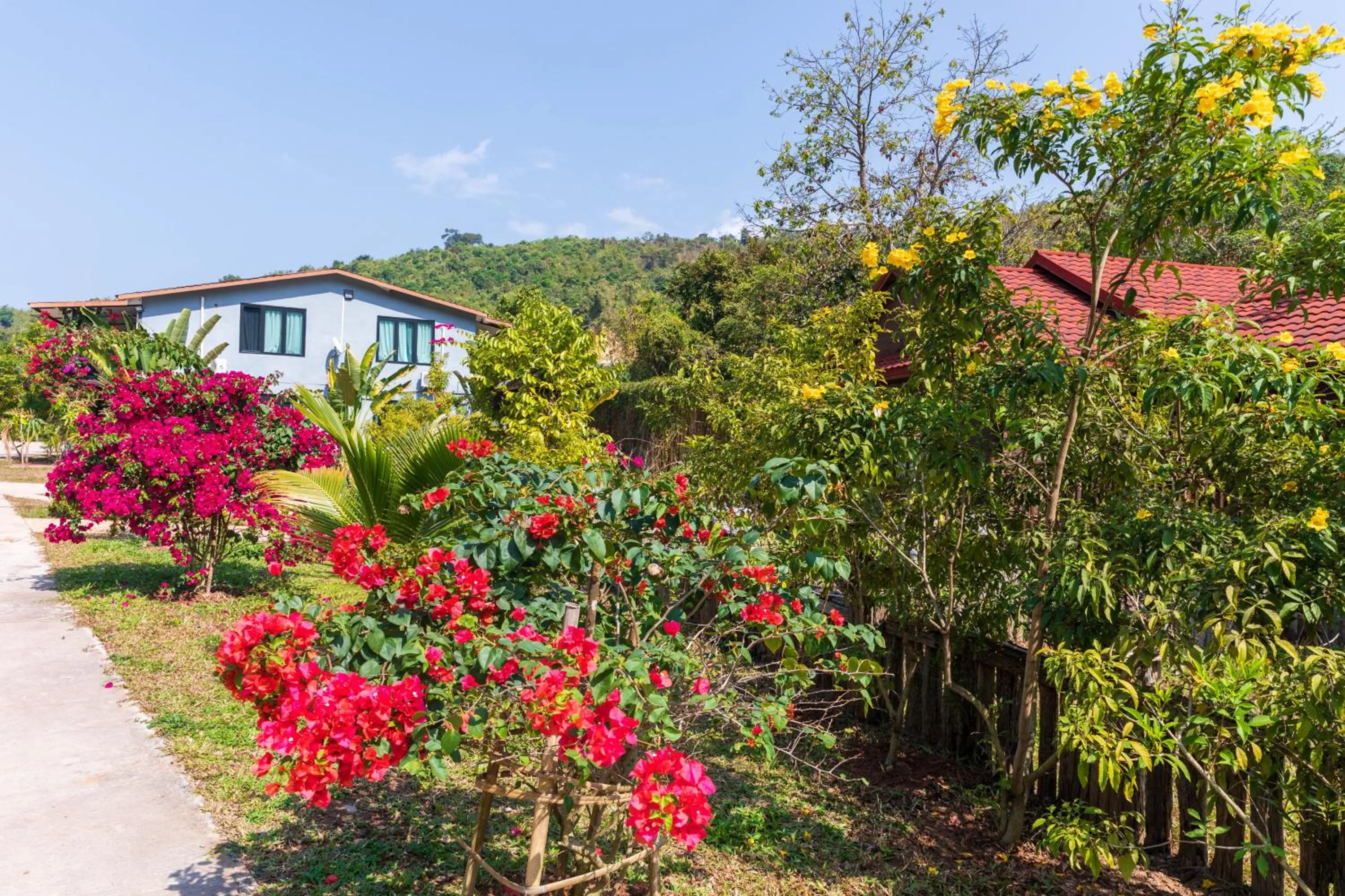 Property building in Dansavanh Namngum Resort