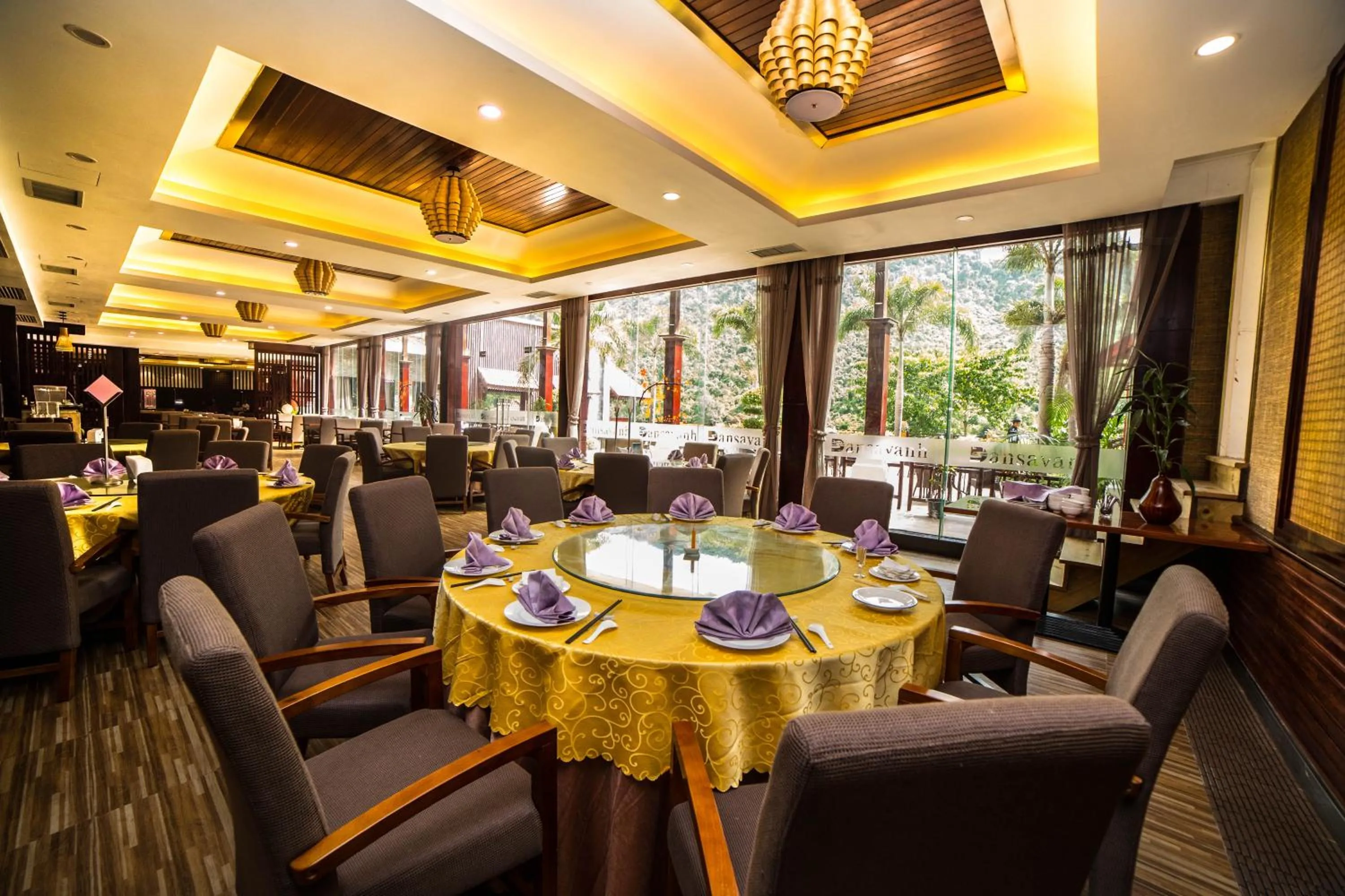 Restaurant/places to eat in Dansavanh Namngum Resort