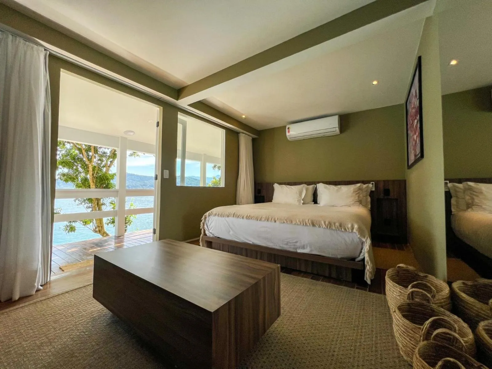 View (from property/room), Bed in Pousada Papiro Boutique