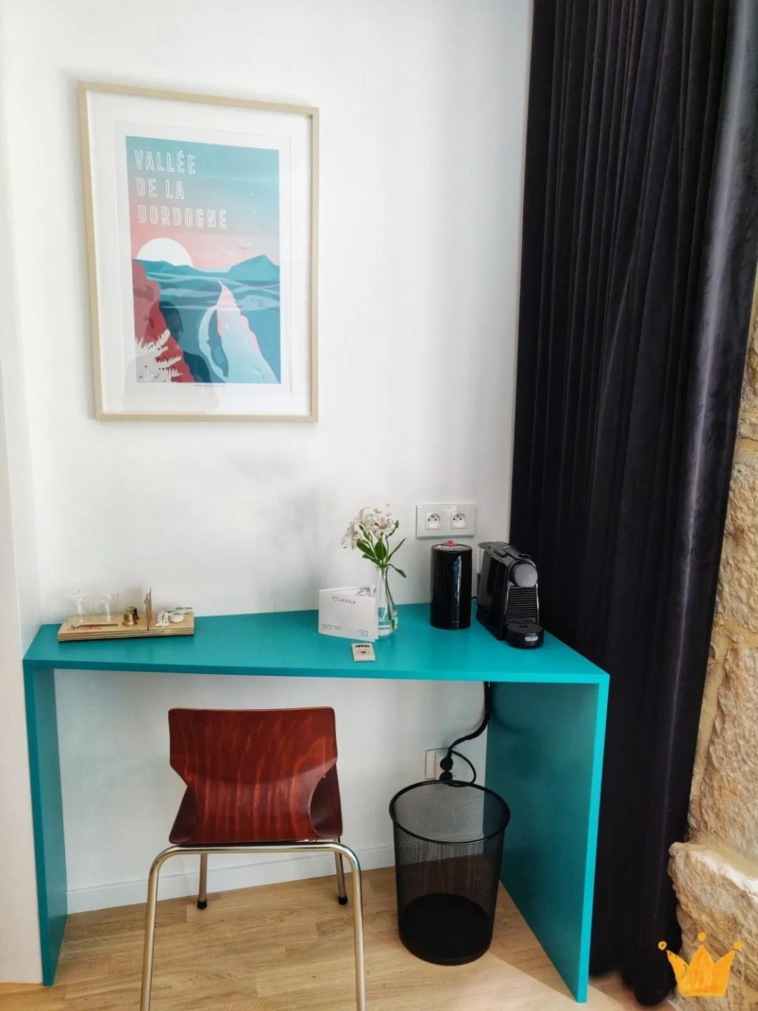 Seating area in Estafête