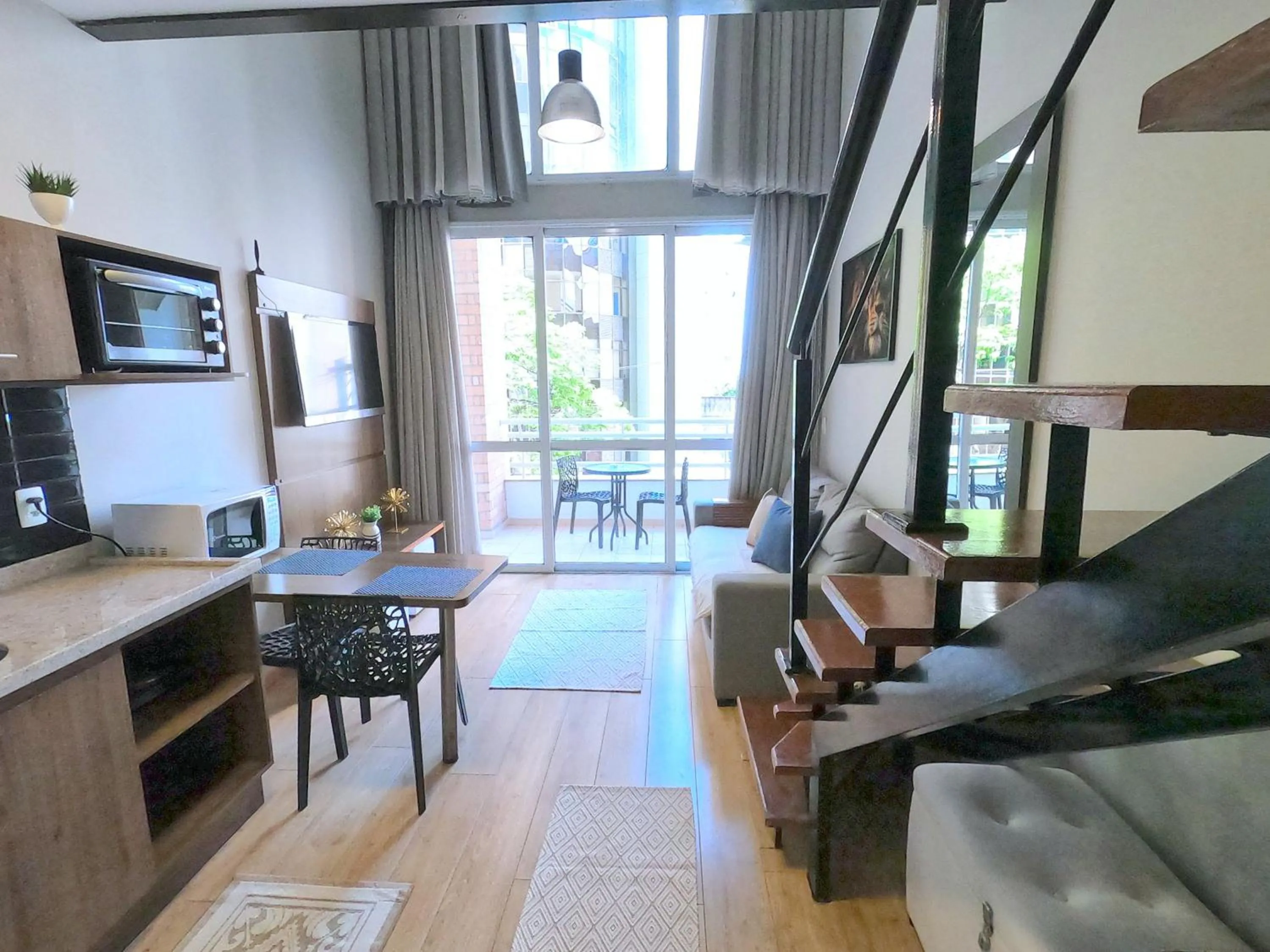 Maximus Luxury in NYC Berrini