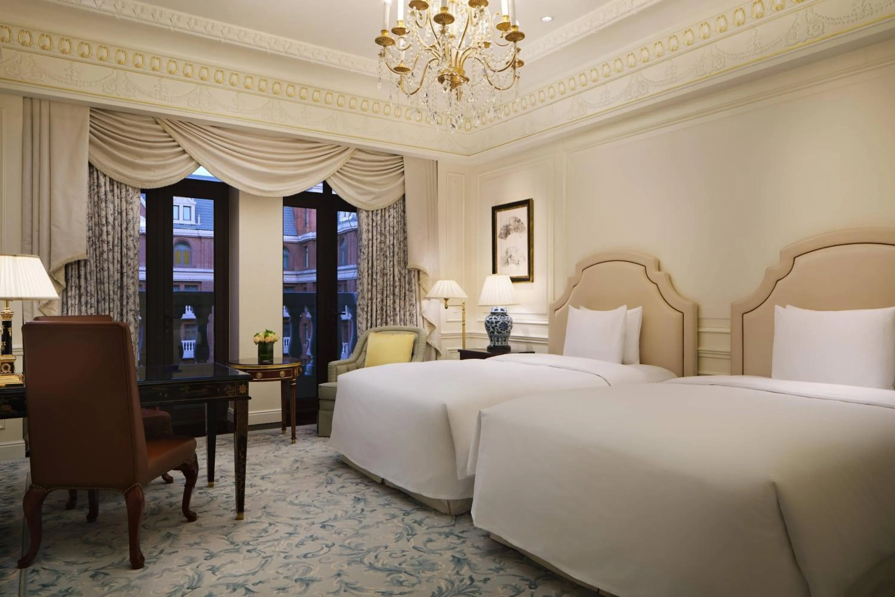 Photo of the whole room, Bed in The Ritz-Carlton, Tianjin